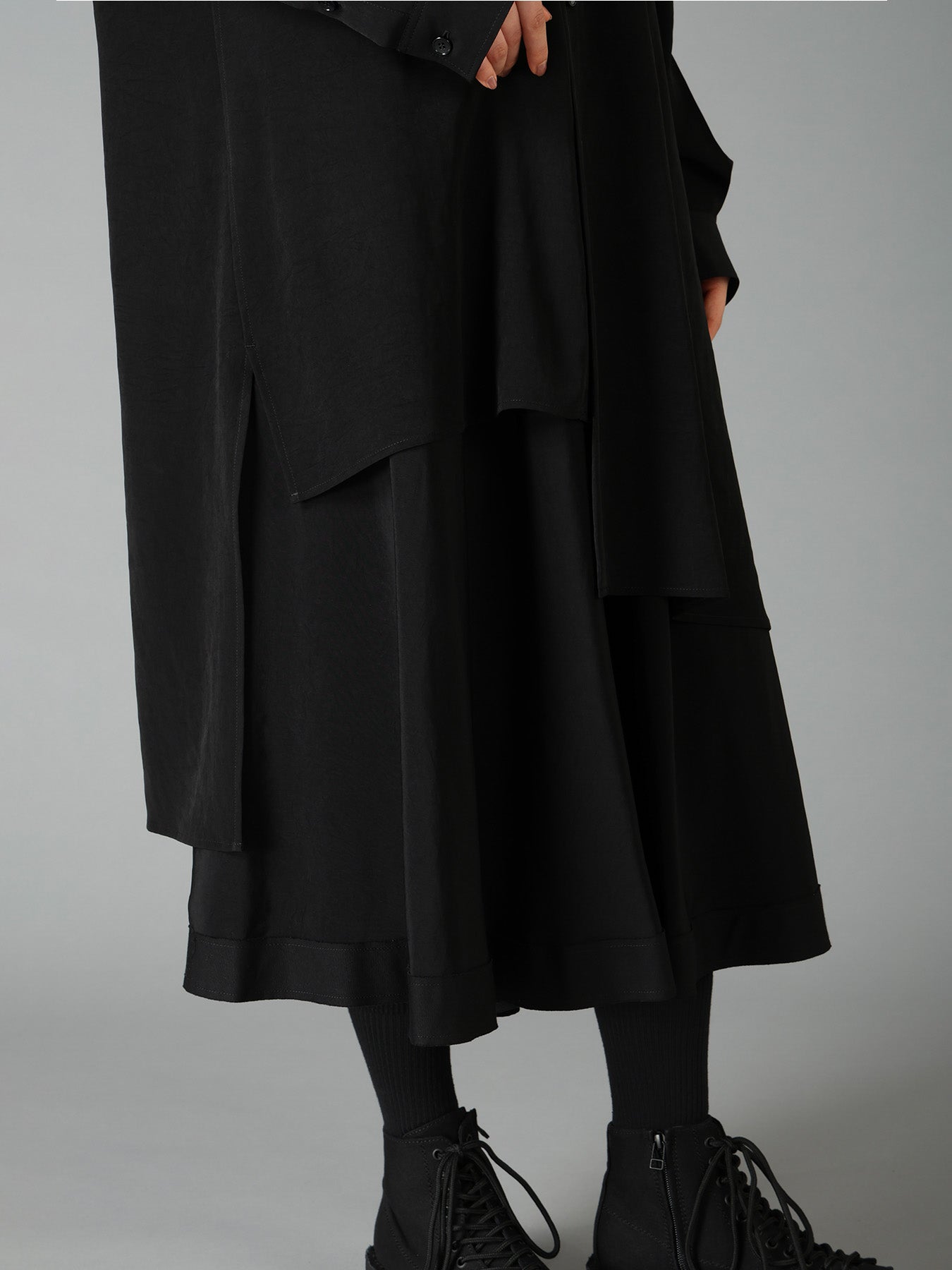 CREPE DE CHINE STANDARD ASYMMETRICAL FLARES SHIRT – THE SHOP YOHJI