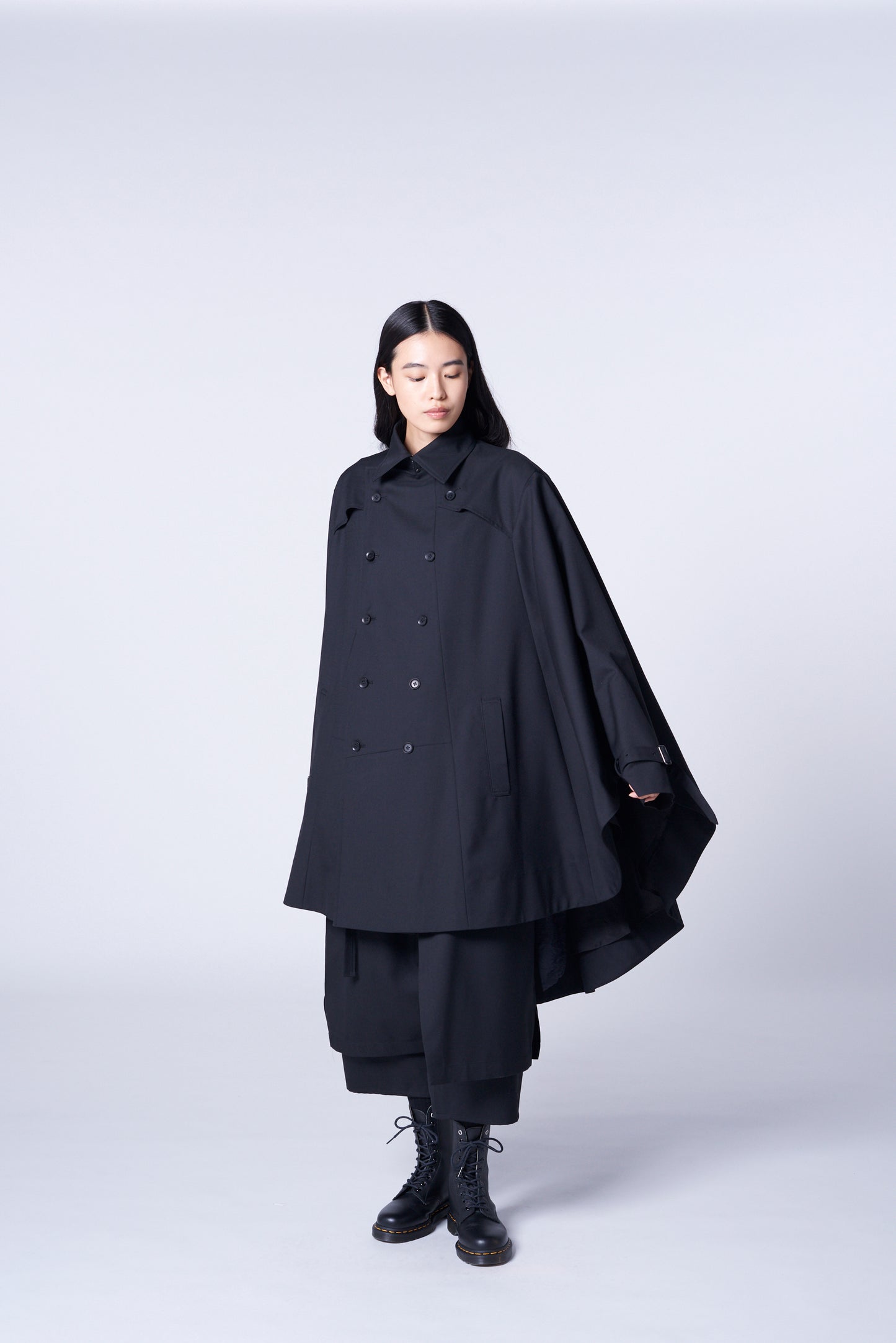 WOOL/POLYESTER GABARDINE JUMBO CAPE CLOAK