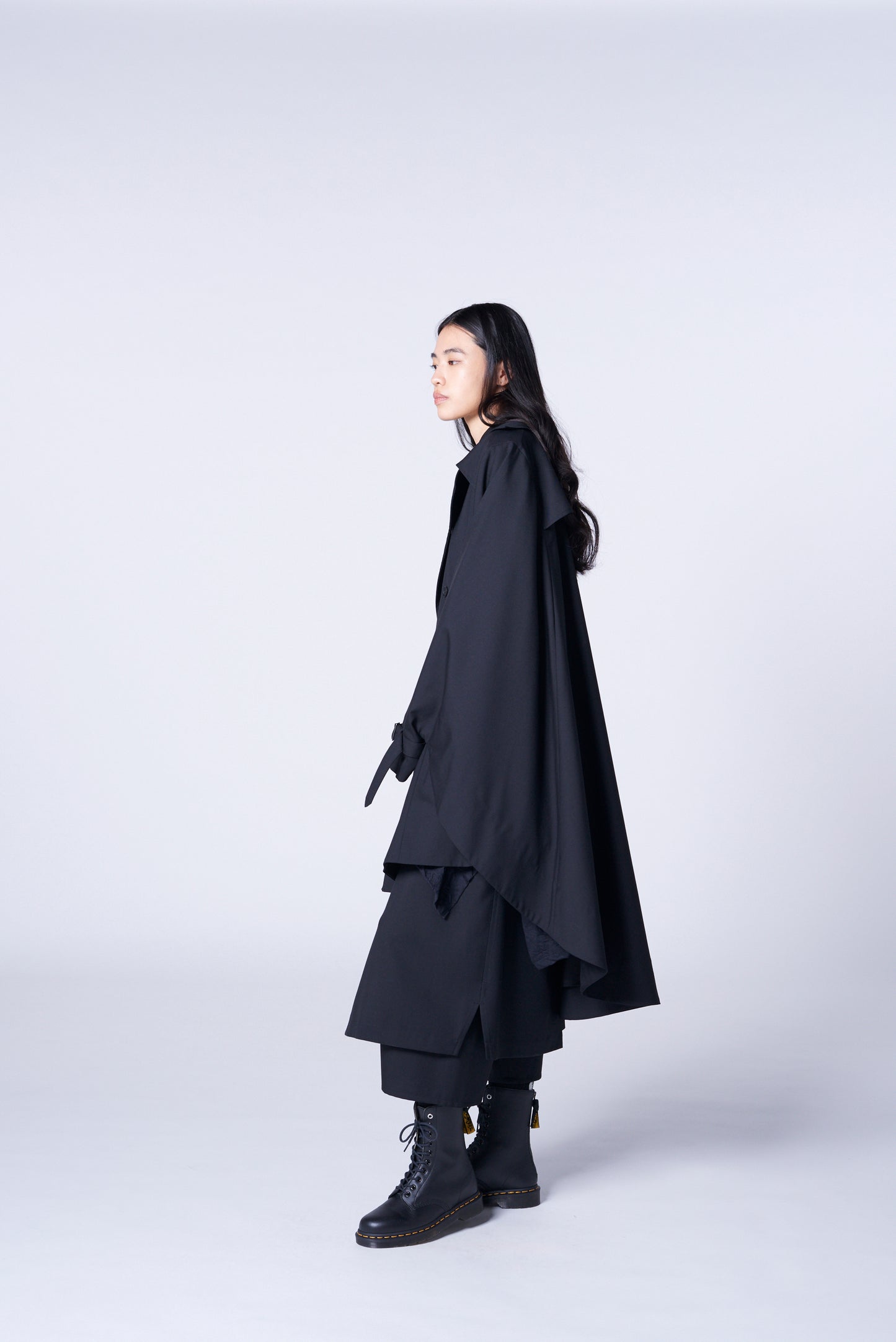 WOOL/POLYESTER GABARDINE JUMBO CAPE CLOAK