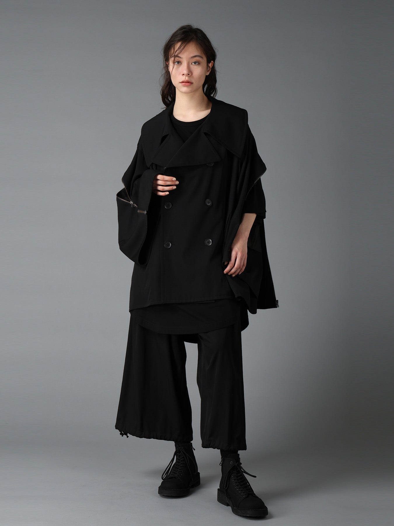 WOOL GABARDINE SHORT LENGTH BIG SLEEVE DOUBLE COAT