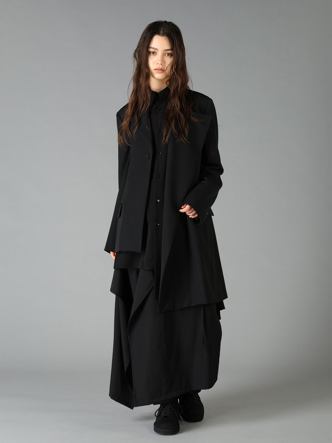 WOOL GABARDINE ASYMMETRICAL JACKET