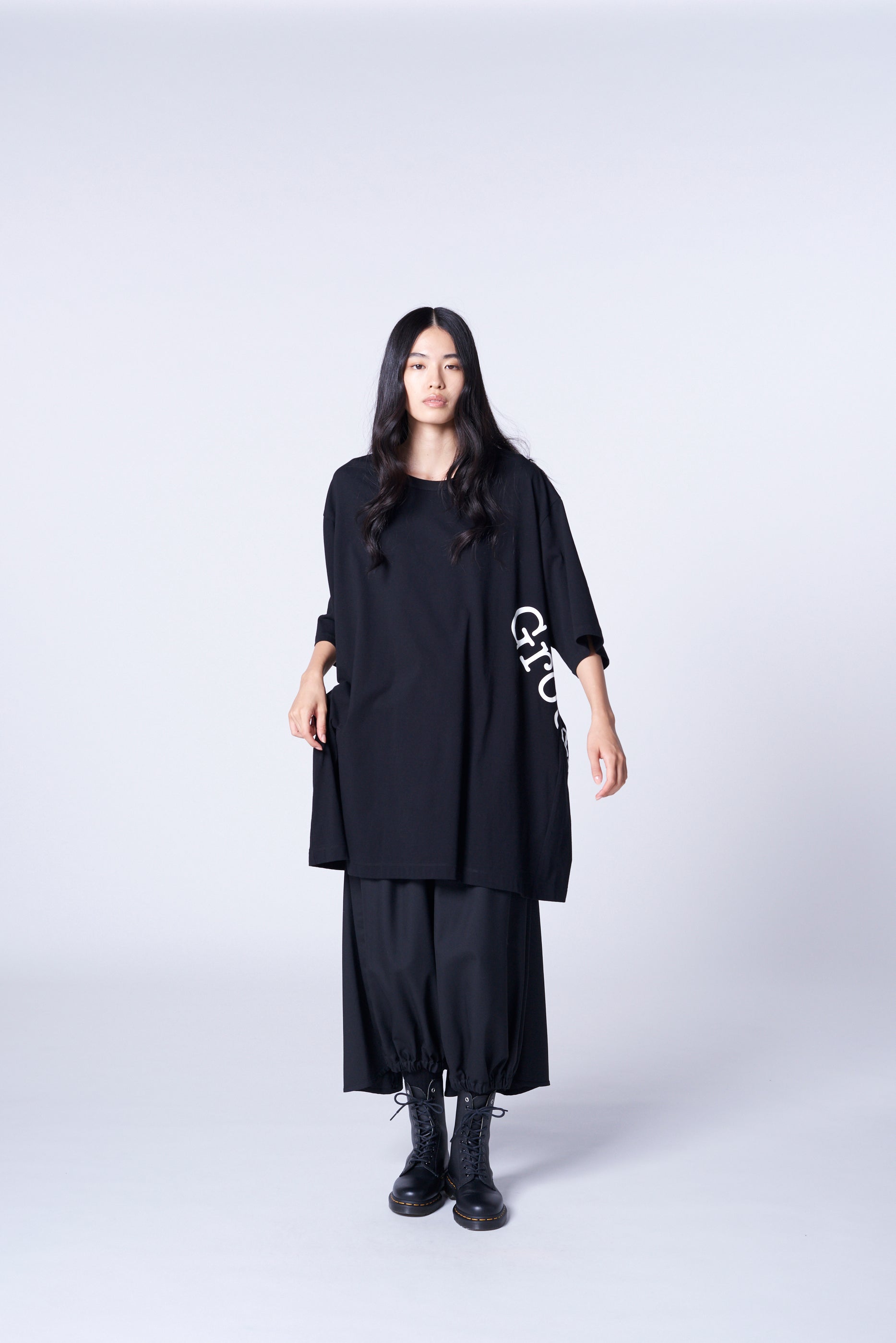 WOOL/POLYESTER GABARDINE CROW PANTS – THE SHOP YOHJI YAMAMOTO