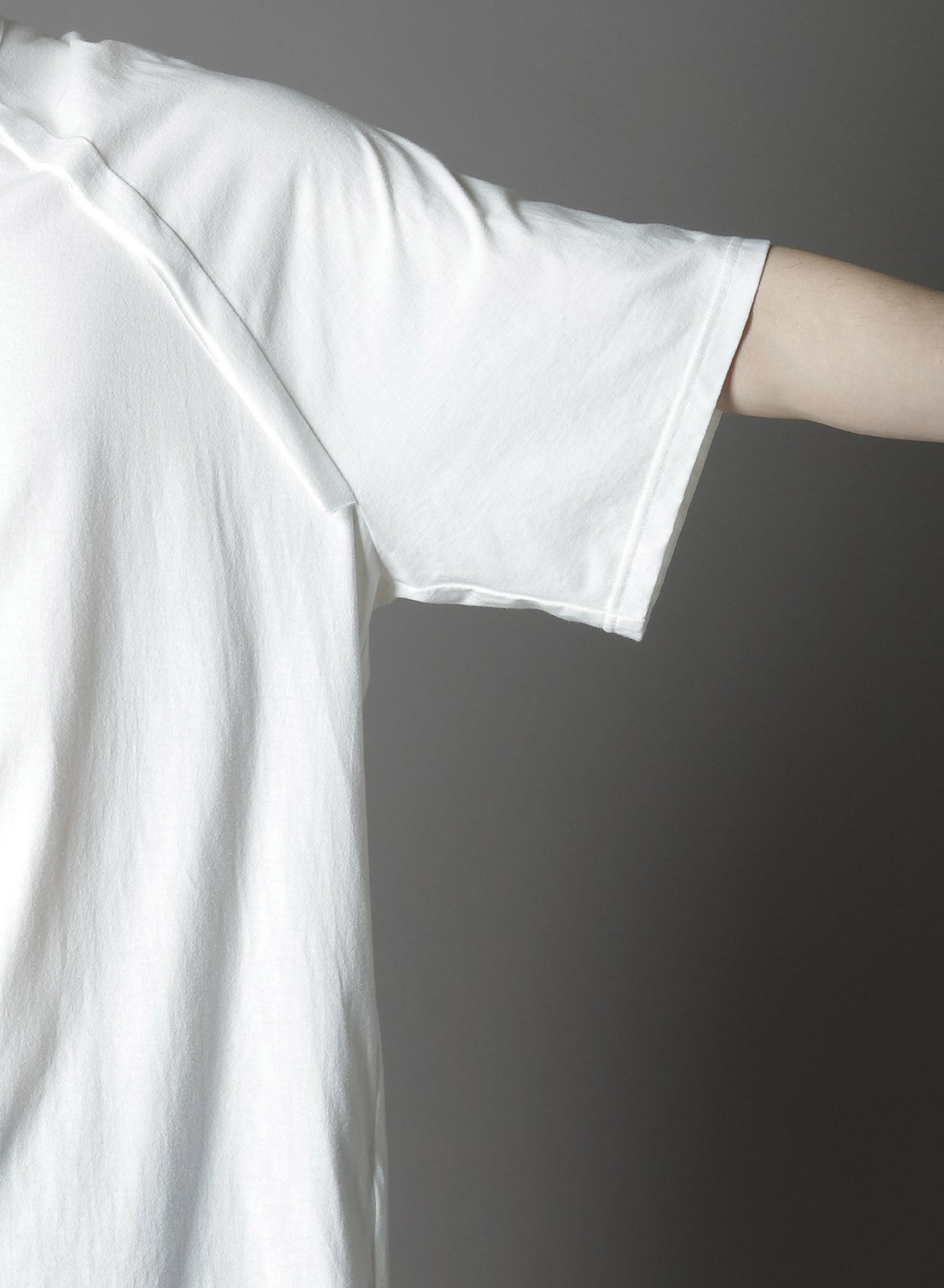 COTTON JERSEY FRONT RAGLAN SLIT T-SHIRT SHORT SLEEVES