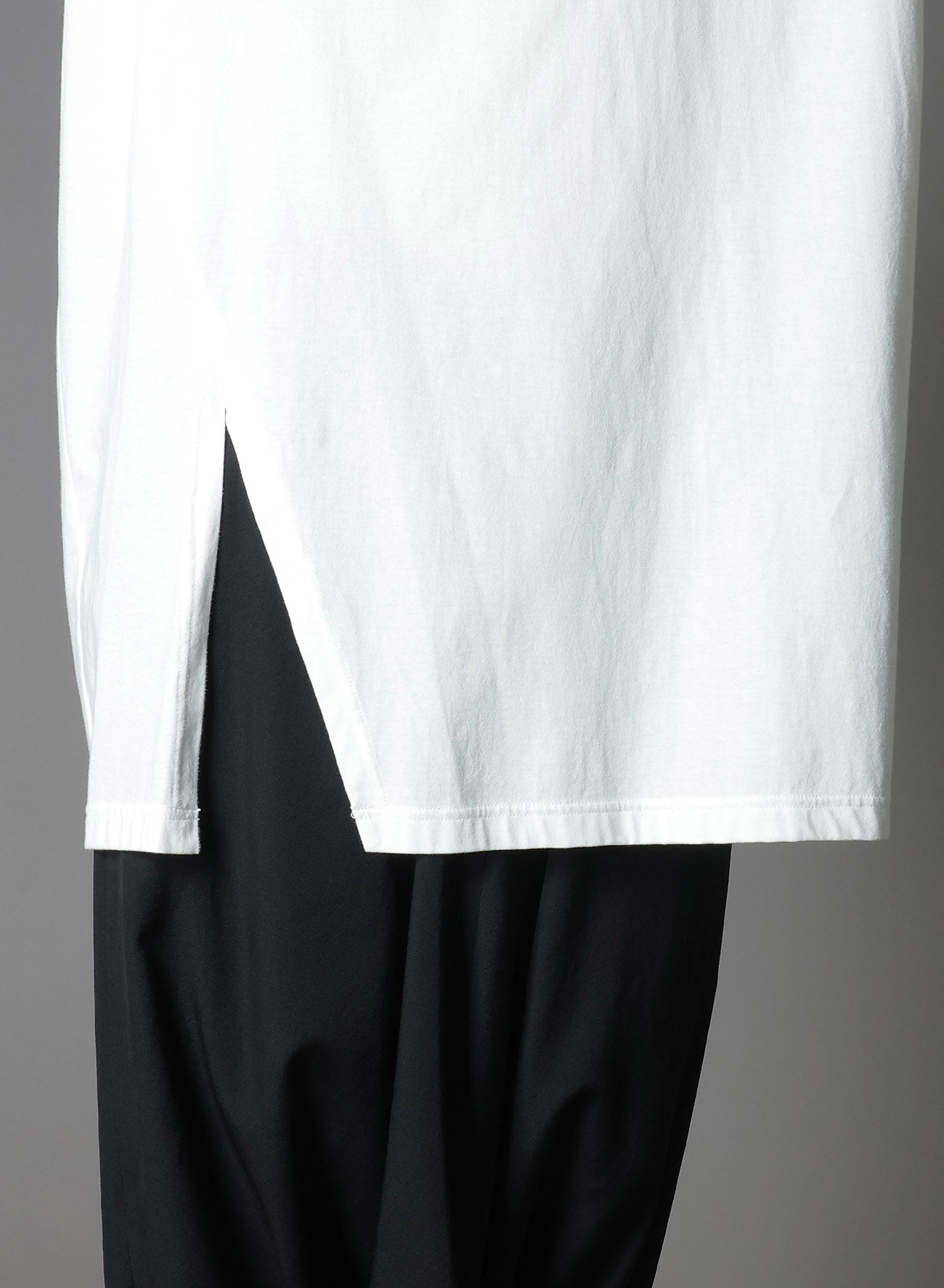 COTTON JERSEY FRONT RAGLAN SLIT T-SHIRT SHORT SLEEVES