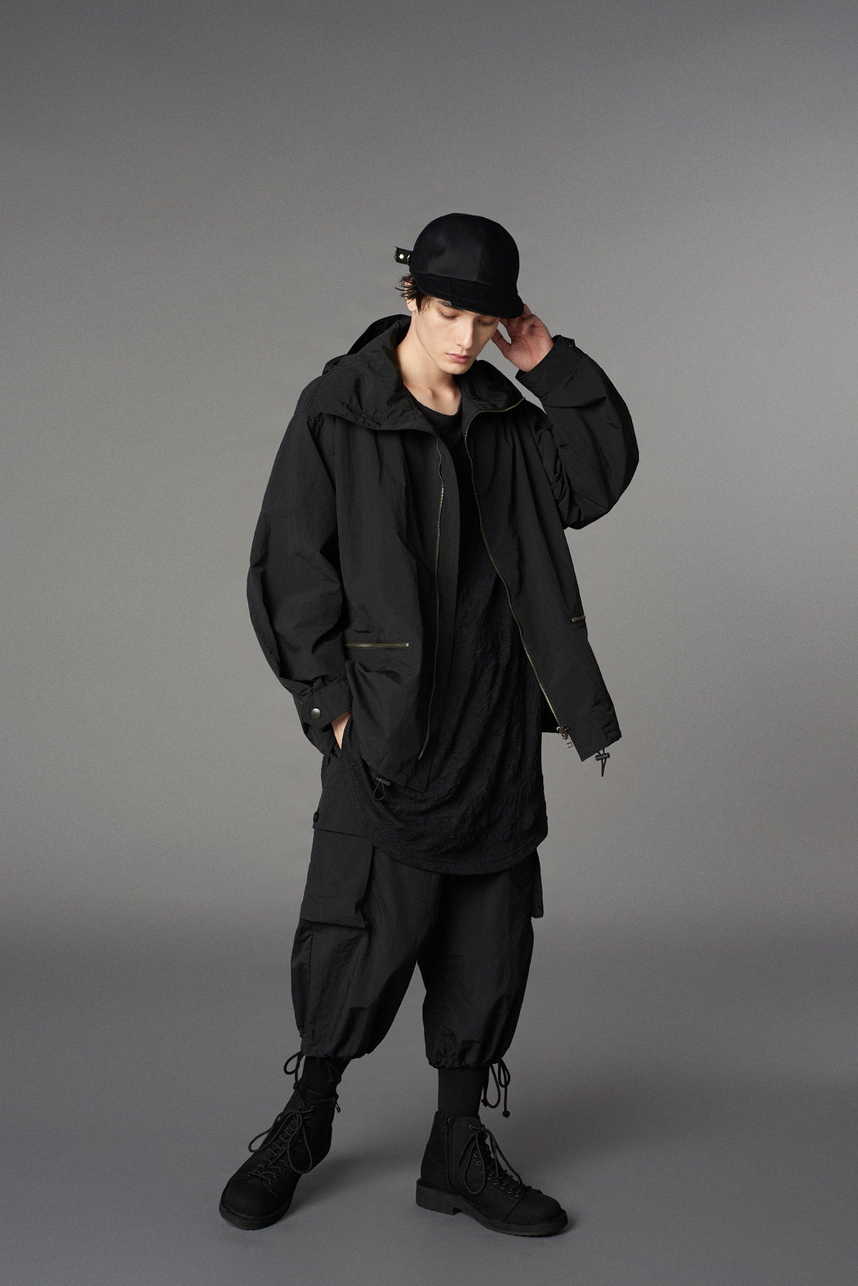 CATCH WASHER HEM ROUND JUMBO T-SHIRT SHORT SLEEVES