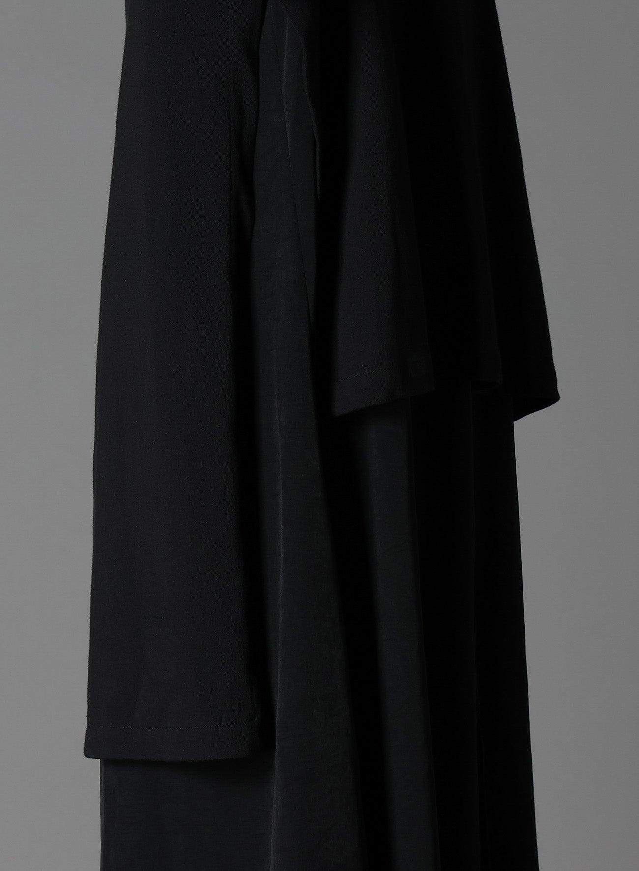 SILICON JERSEY+ CREPE DE CHINE DOCKING T-DRESS