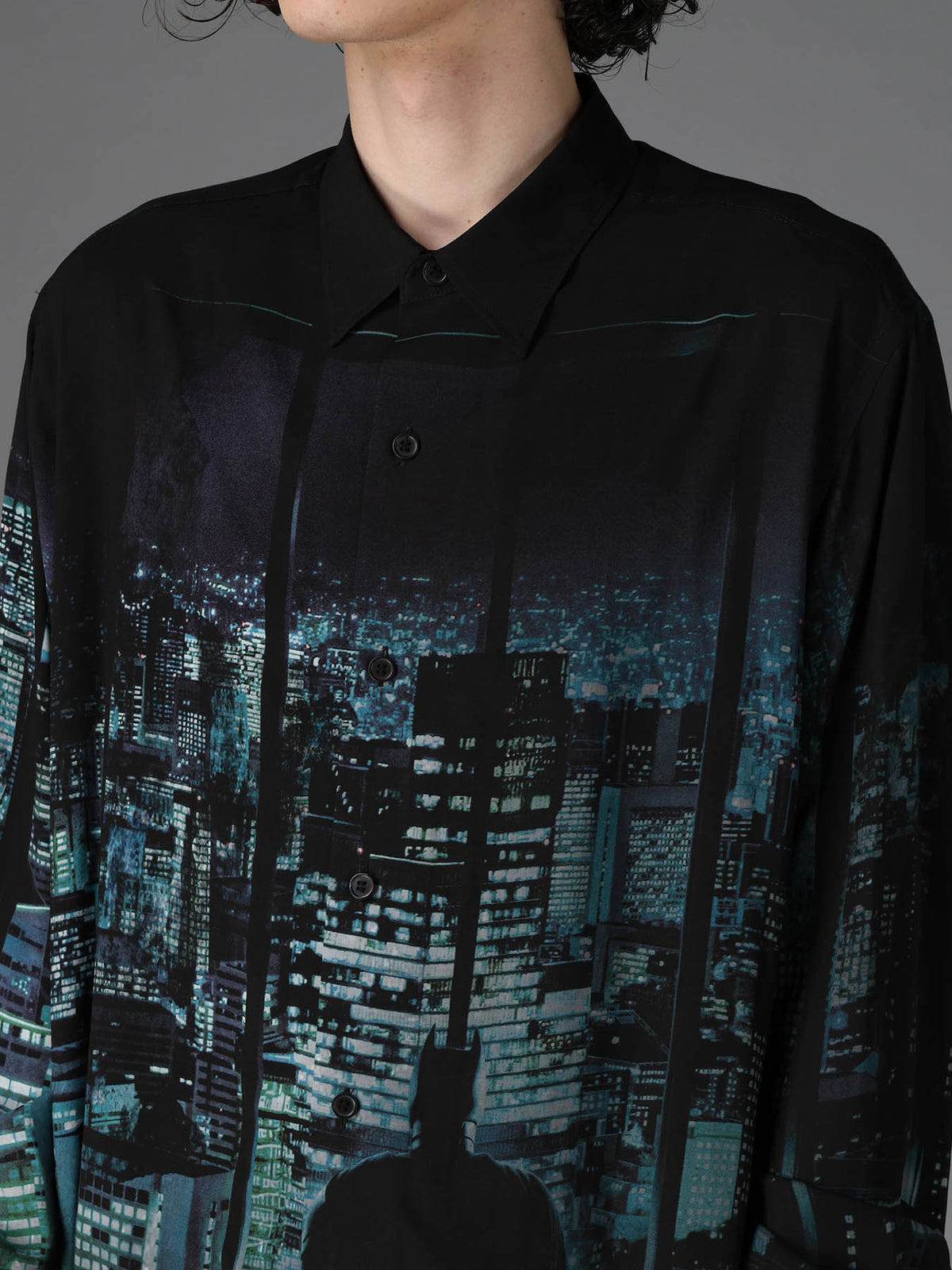 DC SUPER-VILLAINS ”BATMAN” RAYON PRINT SHIRT