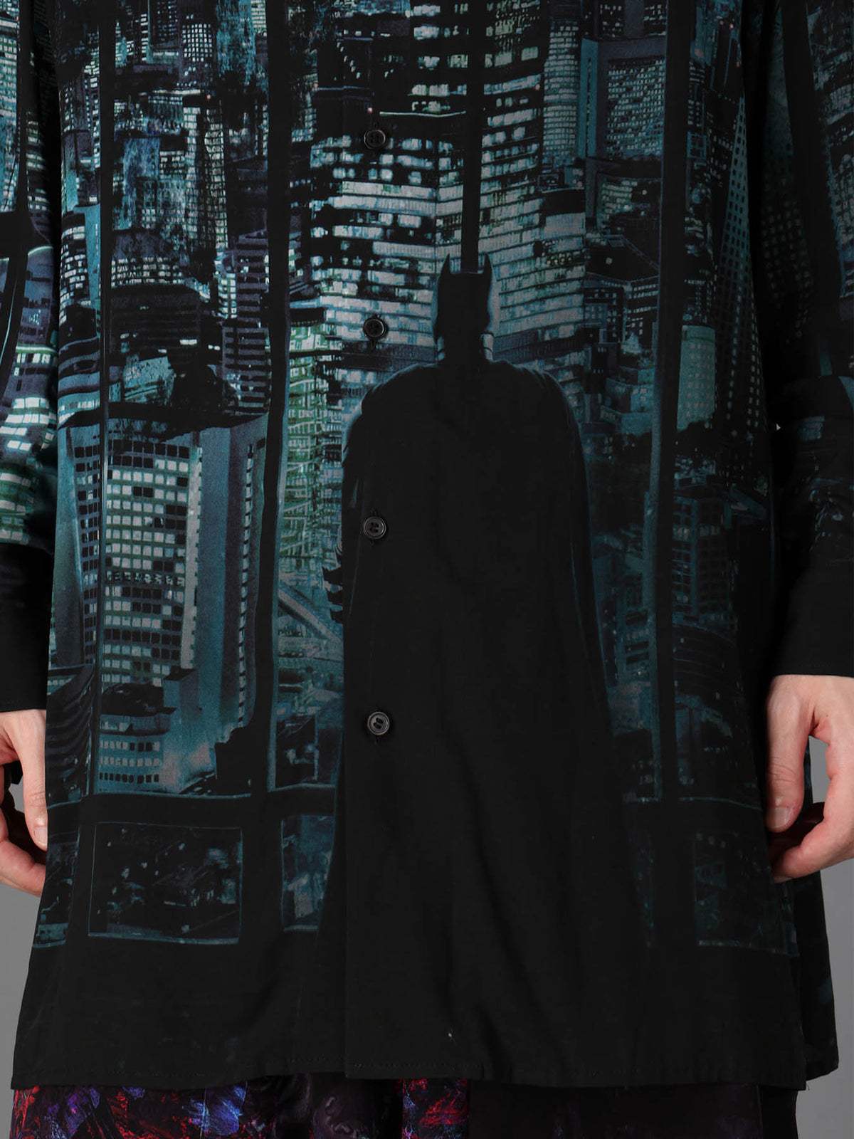 DC SUPER-VILLAINS ”BATMAN” RAYON PRINT SHIRT