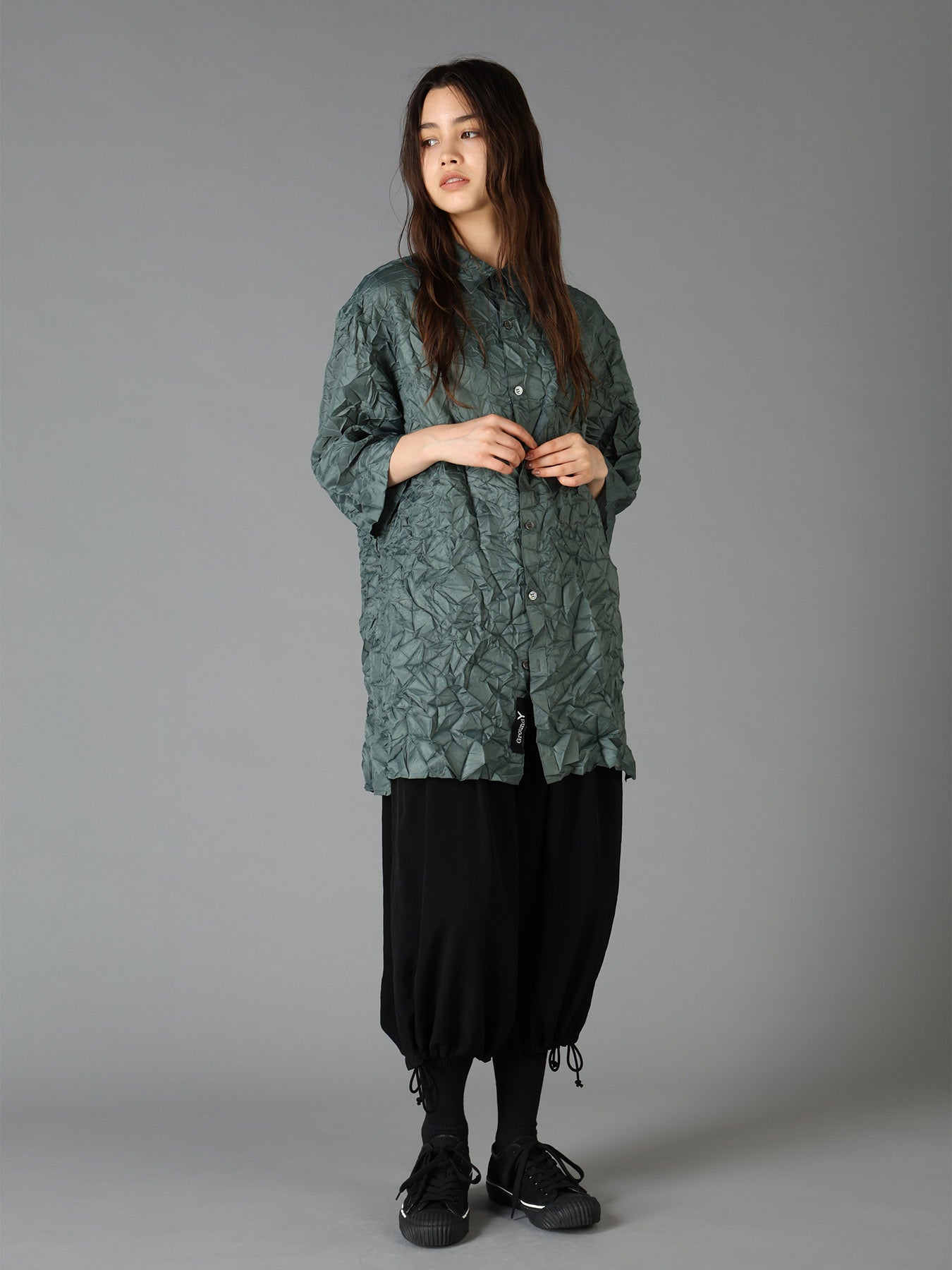 POLYESTER TAFFETA SIDE GATHER SHIRT – THE SHOP YOHJI YAMAMOTO