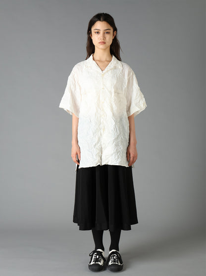 POLYESTER TAFFETA SIDE-GATHER OPEN-COLLAR SHIRT