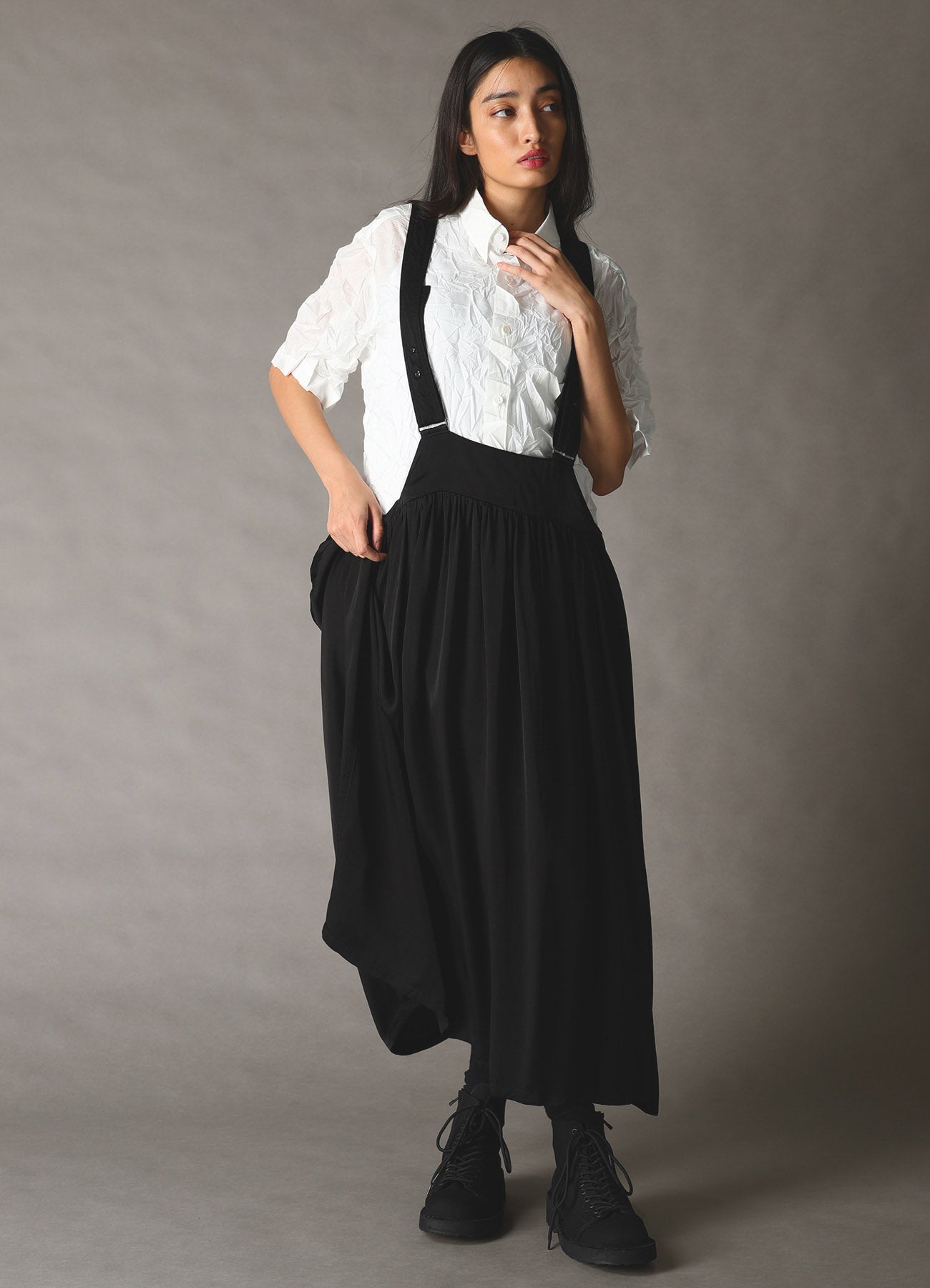 CUPRO FIBRIL TWILL SUSPENDER SKIRT