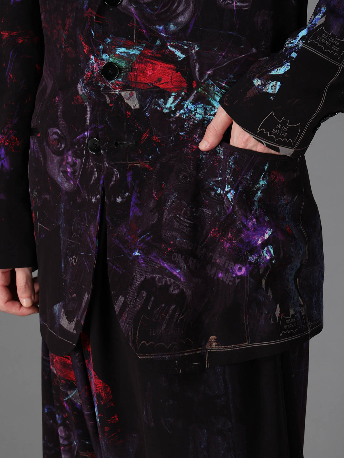 DC SUPER-VILLAINS PRINT JACKET