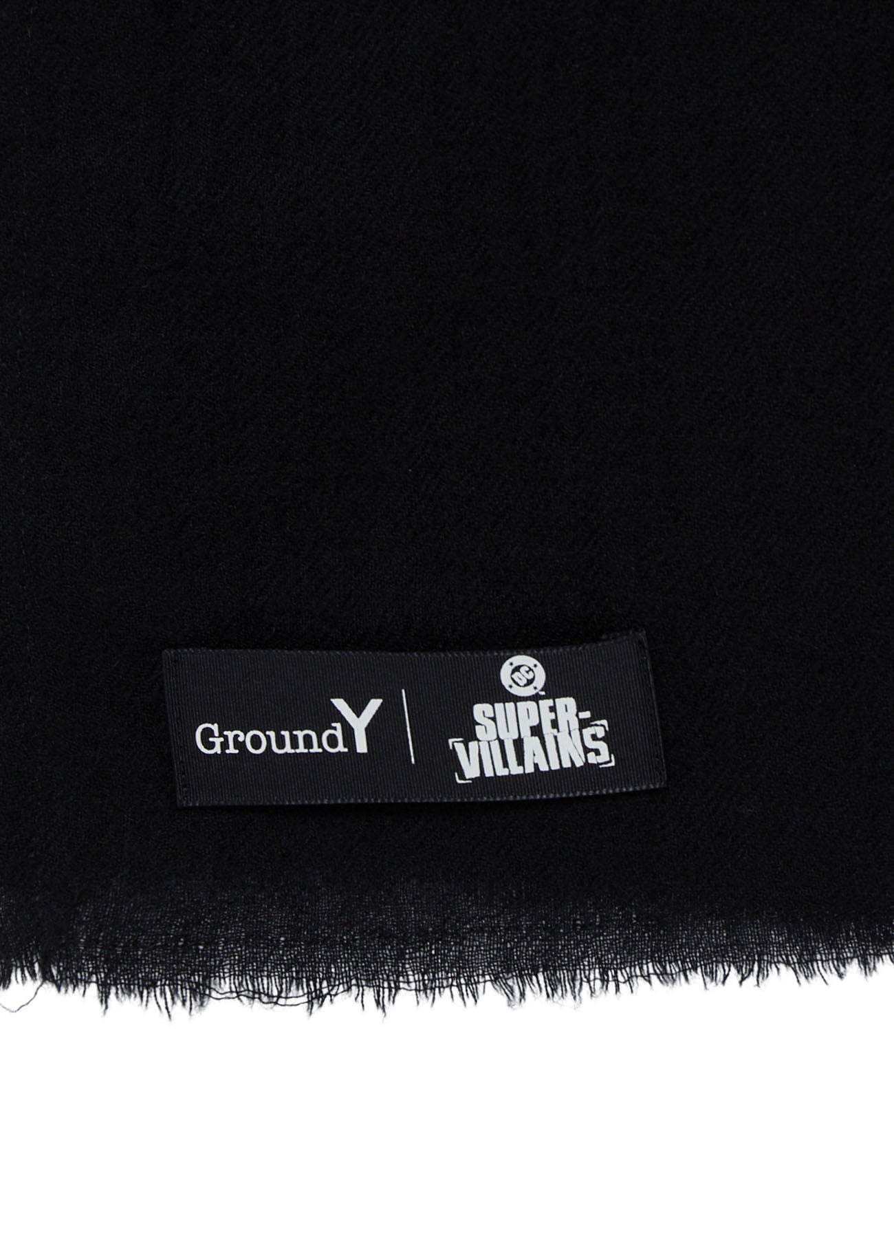 DC SUPER-VILLAINS COLLAGE PRINT WOOL STOLE – THE SHOP YOHJI YAMAMOTO