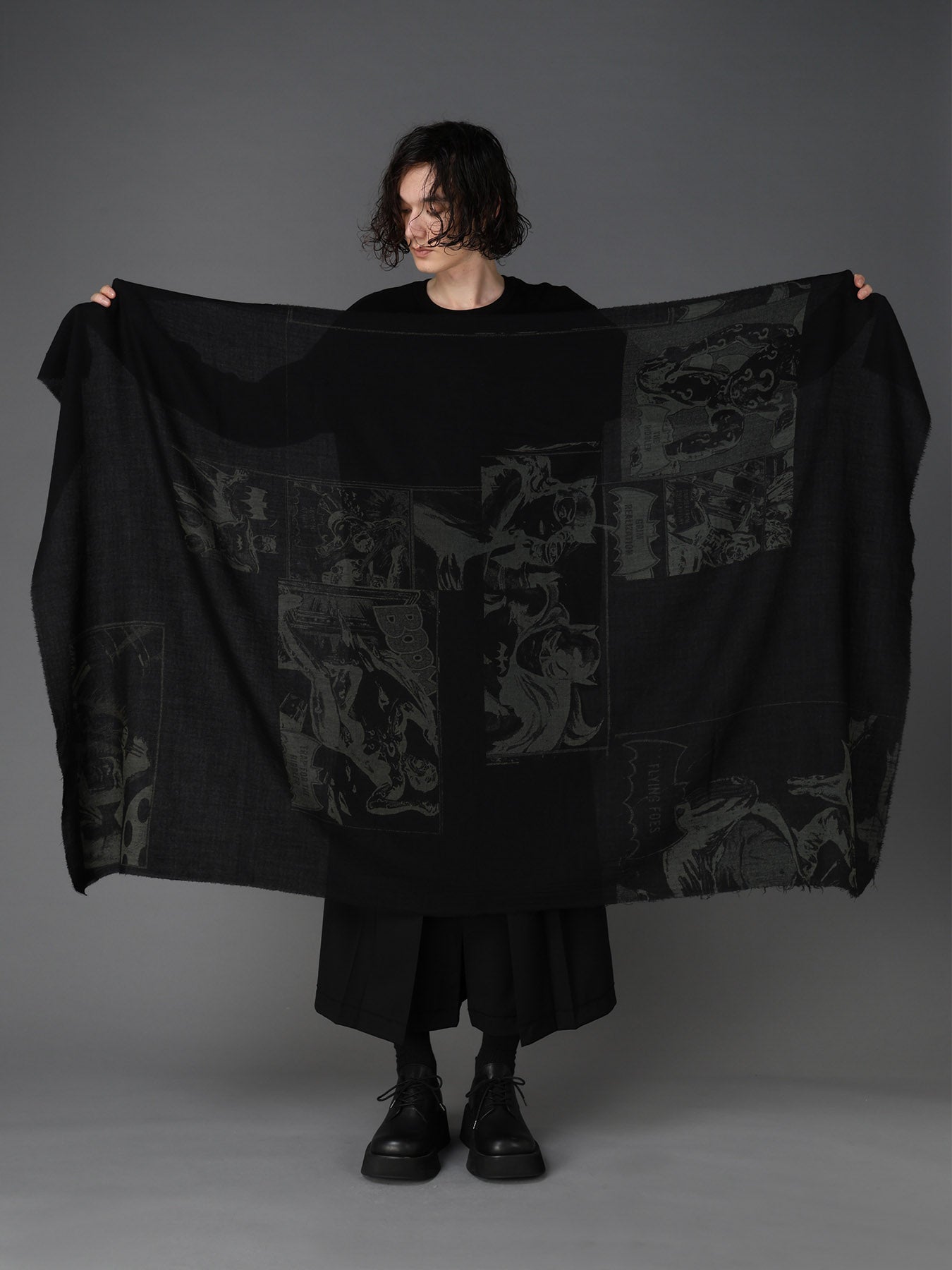 DC SUPER-VILLAINS COLLAGE PRINT WOOL STOLE – THE SHOP YOHJI YAMAMOTO