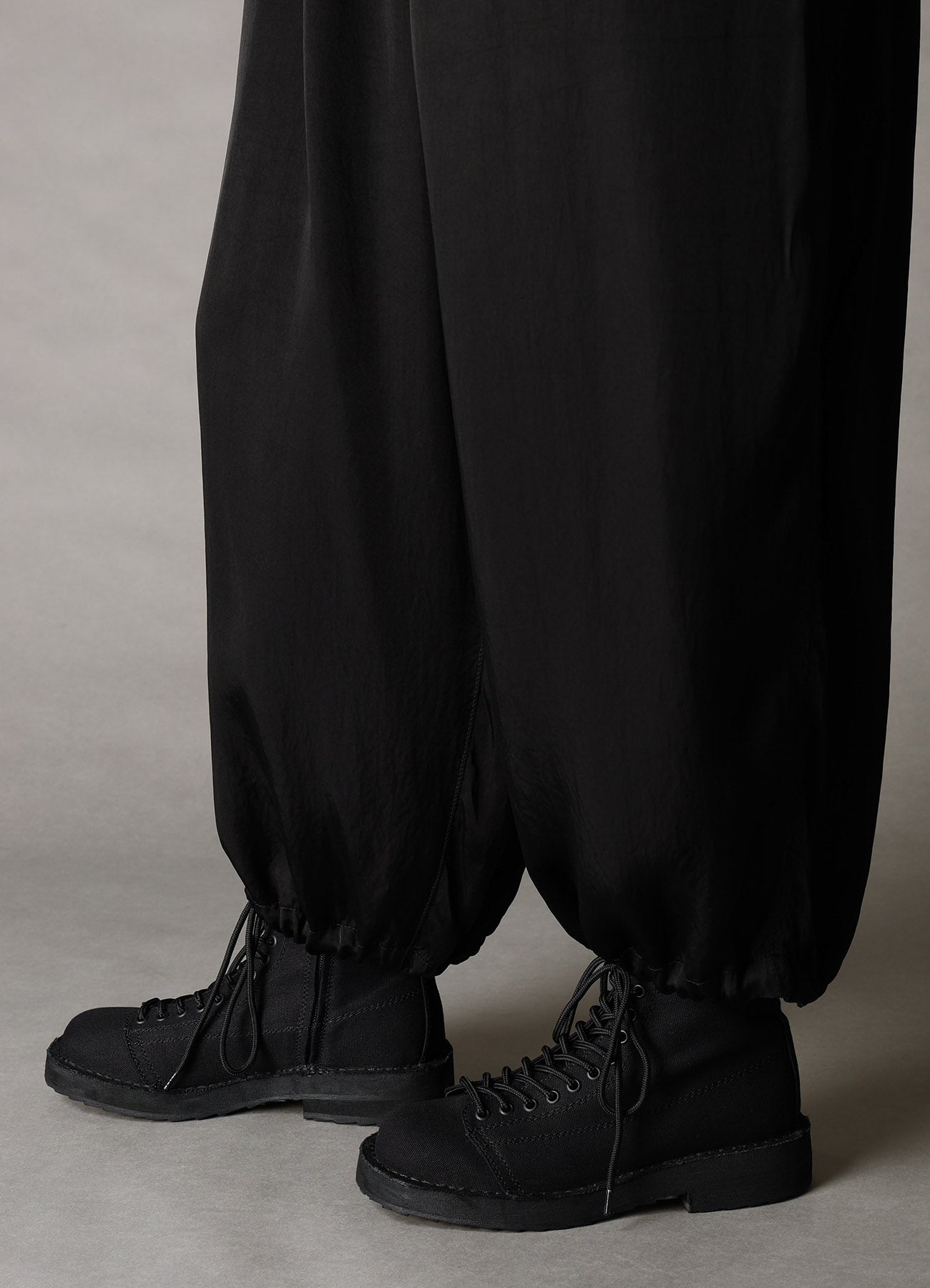CUPRO FIBRIL TWILL PANTS