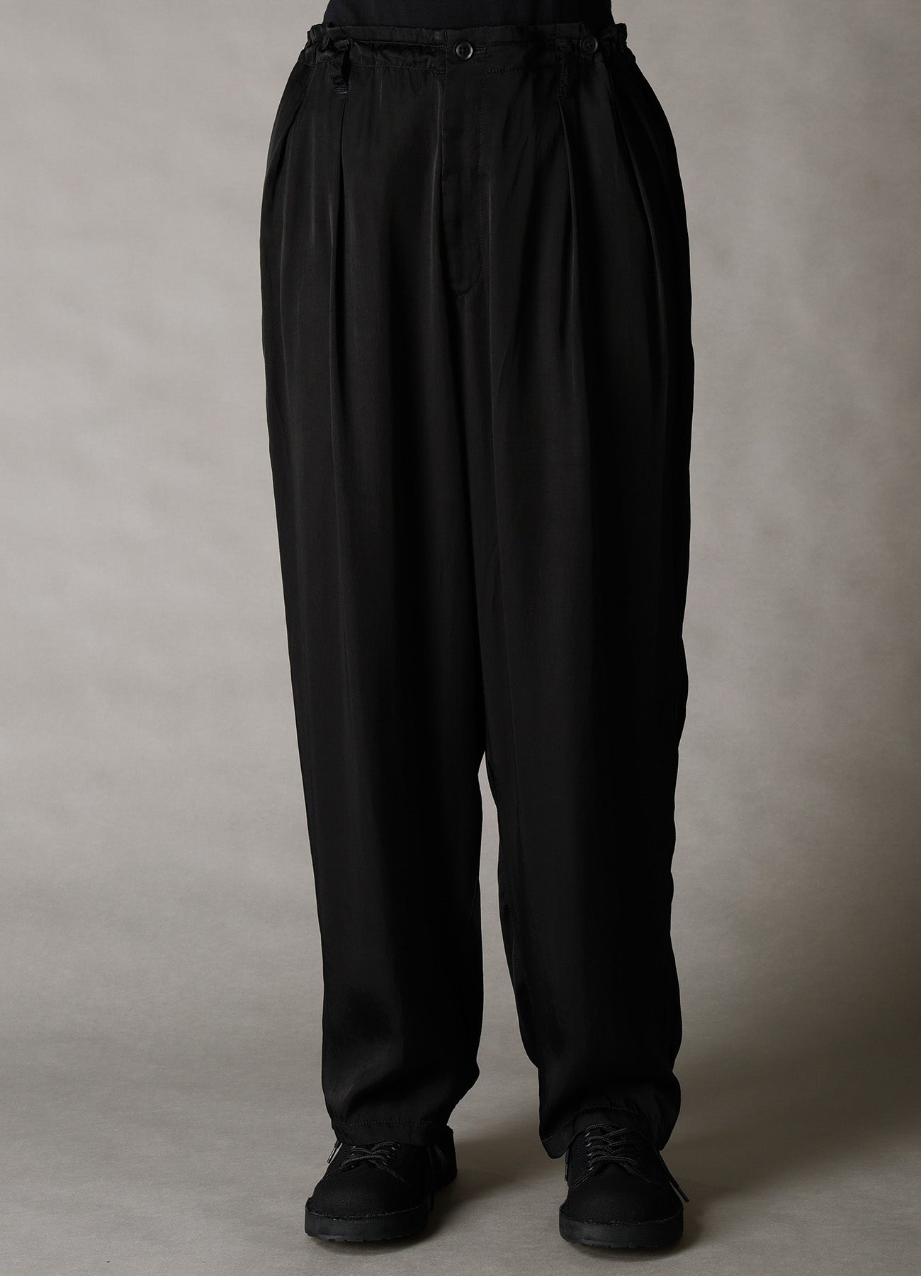 CUPRO FIBRIL TWILL 2-TUCK PANTS