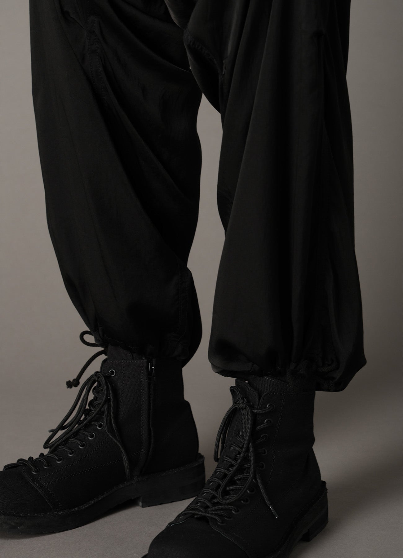 CUPRO FIBRIL TWILL HEM RIB PANTS