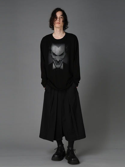 DC SUPER-VILLAINS "THE JOKER" GRAPHIC LONG T-SHIRT