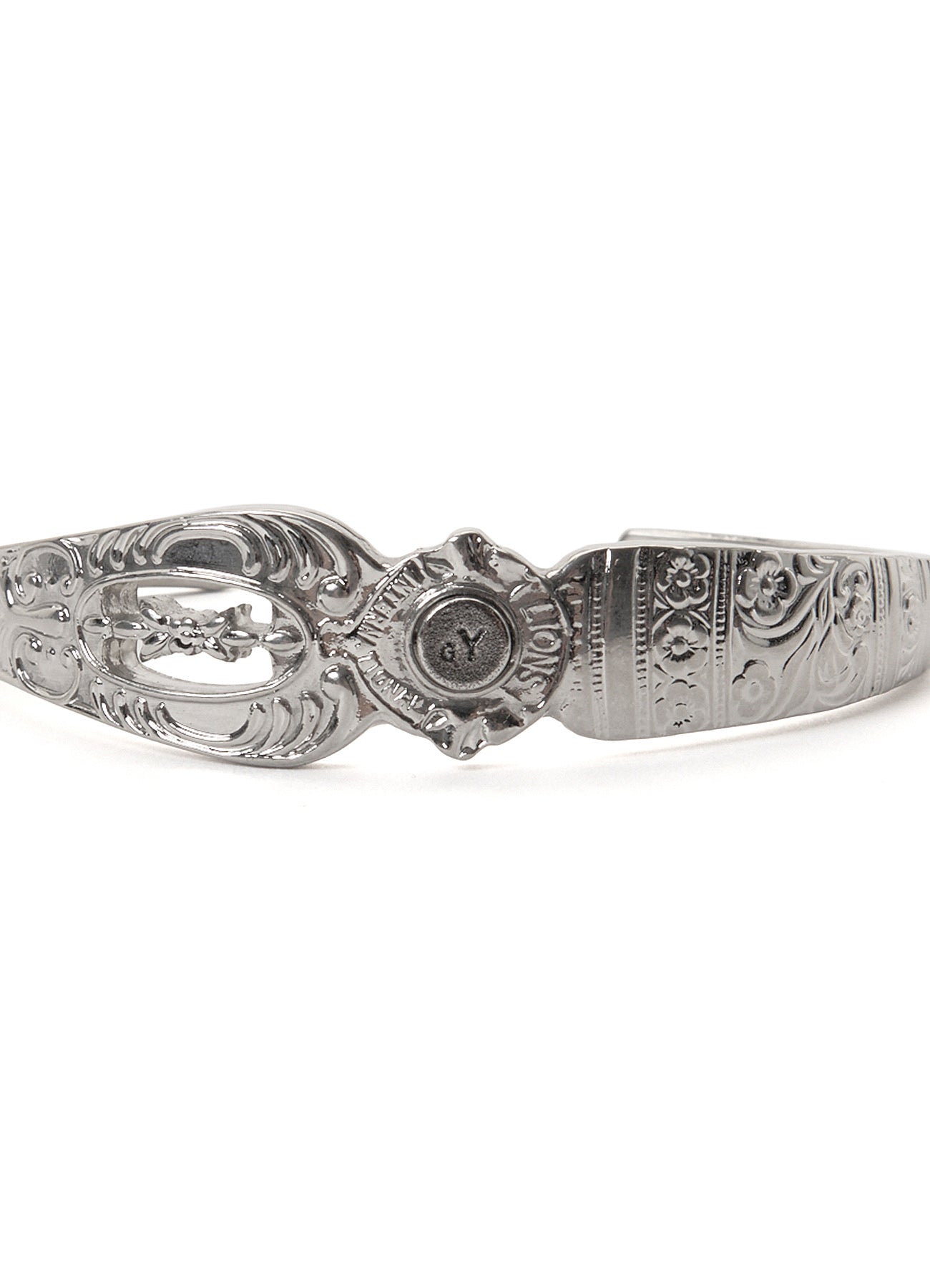 ALLOY BANGLE DOCKING