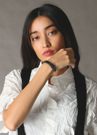 ALLOY BANGLE DOCKING