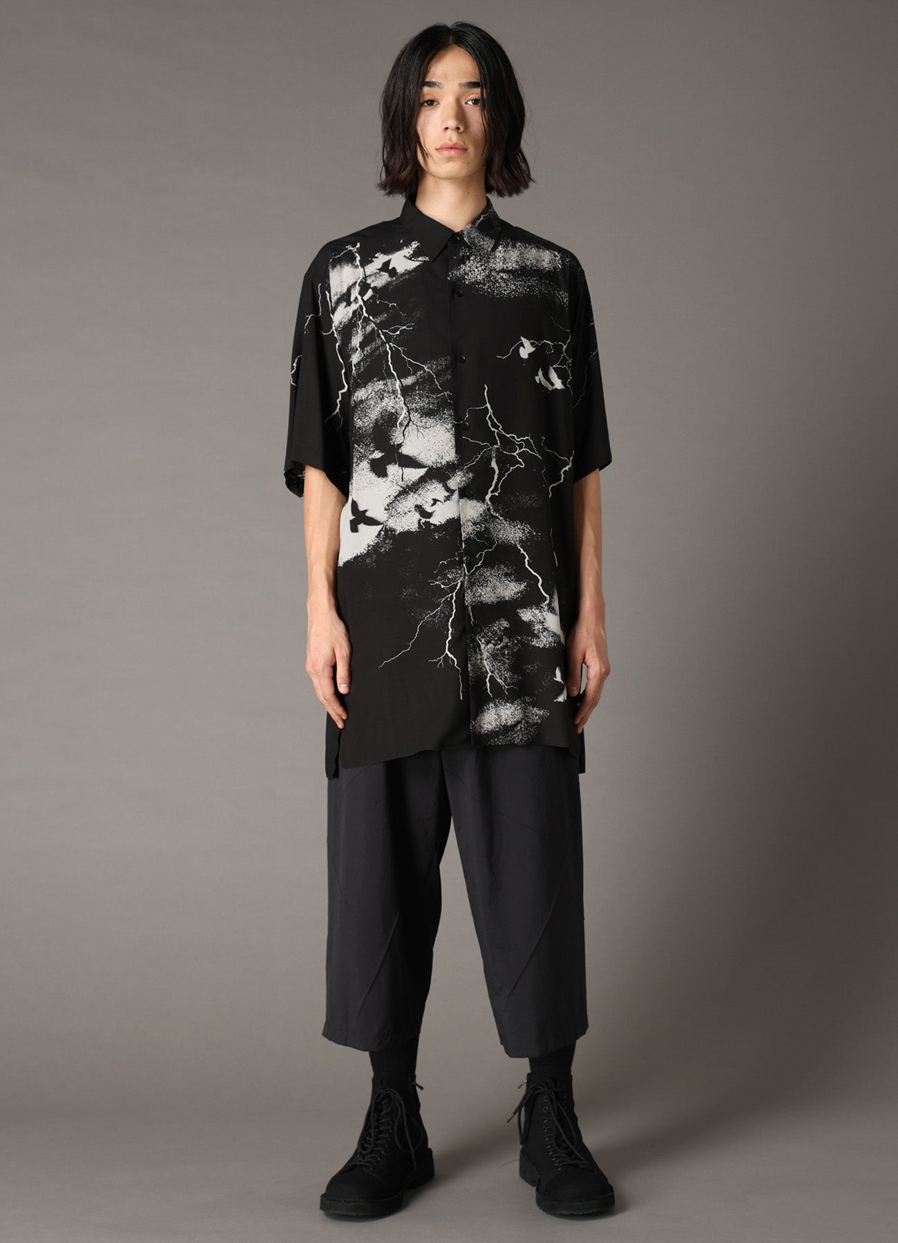 CROW PATTERN SHORT SLEEVE SHIRT – THE SHOP YOHJI YAMAMOTO
