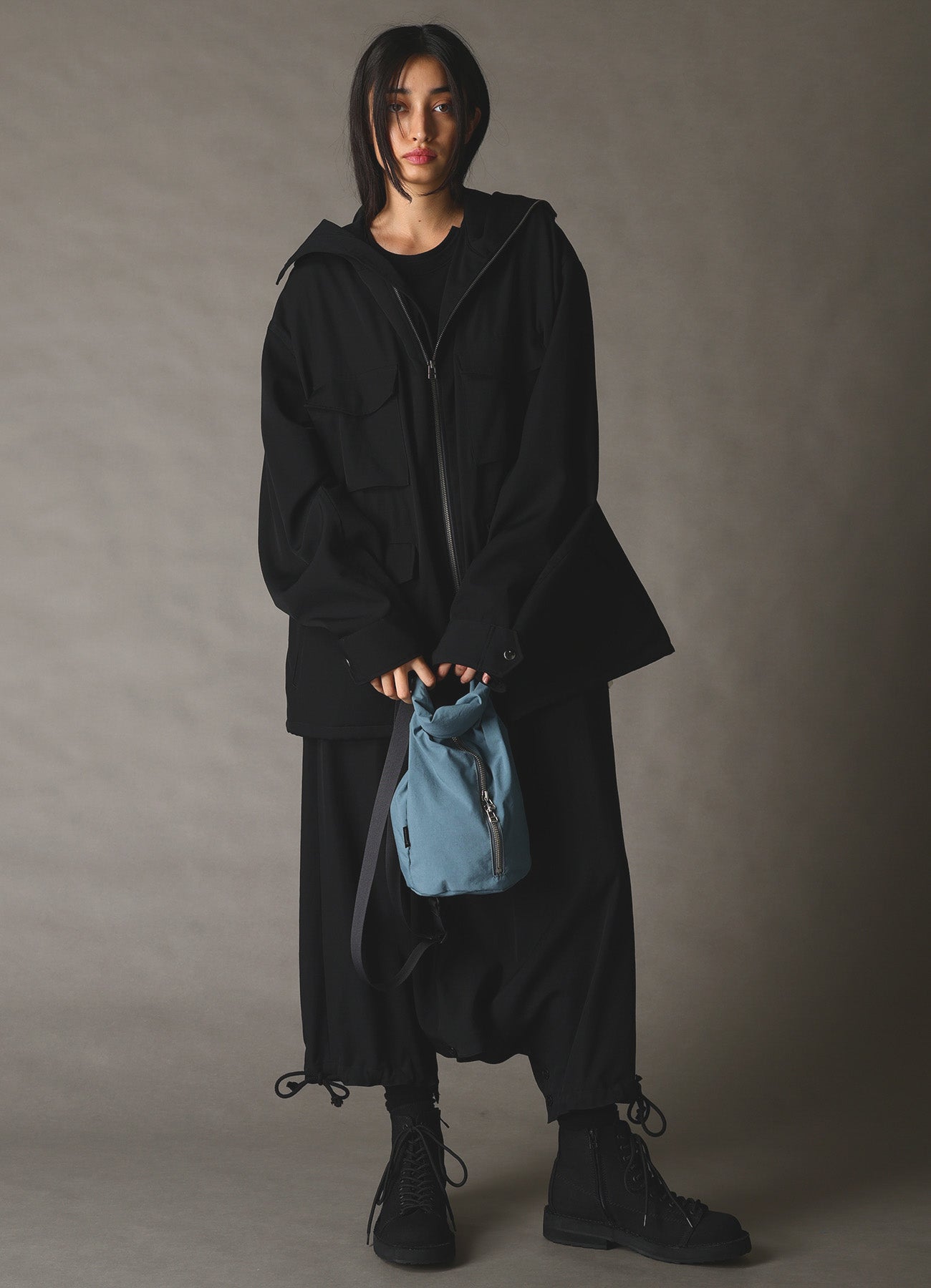 WRINKLE NYLON ROLL BAG