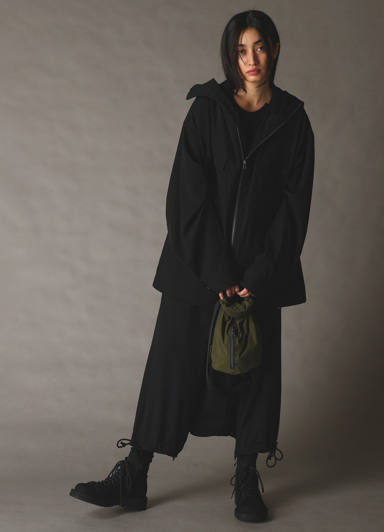 WRINKLE NYLON ROLL BAG