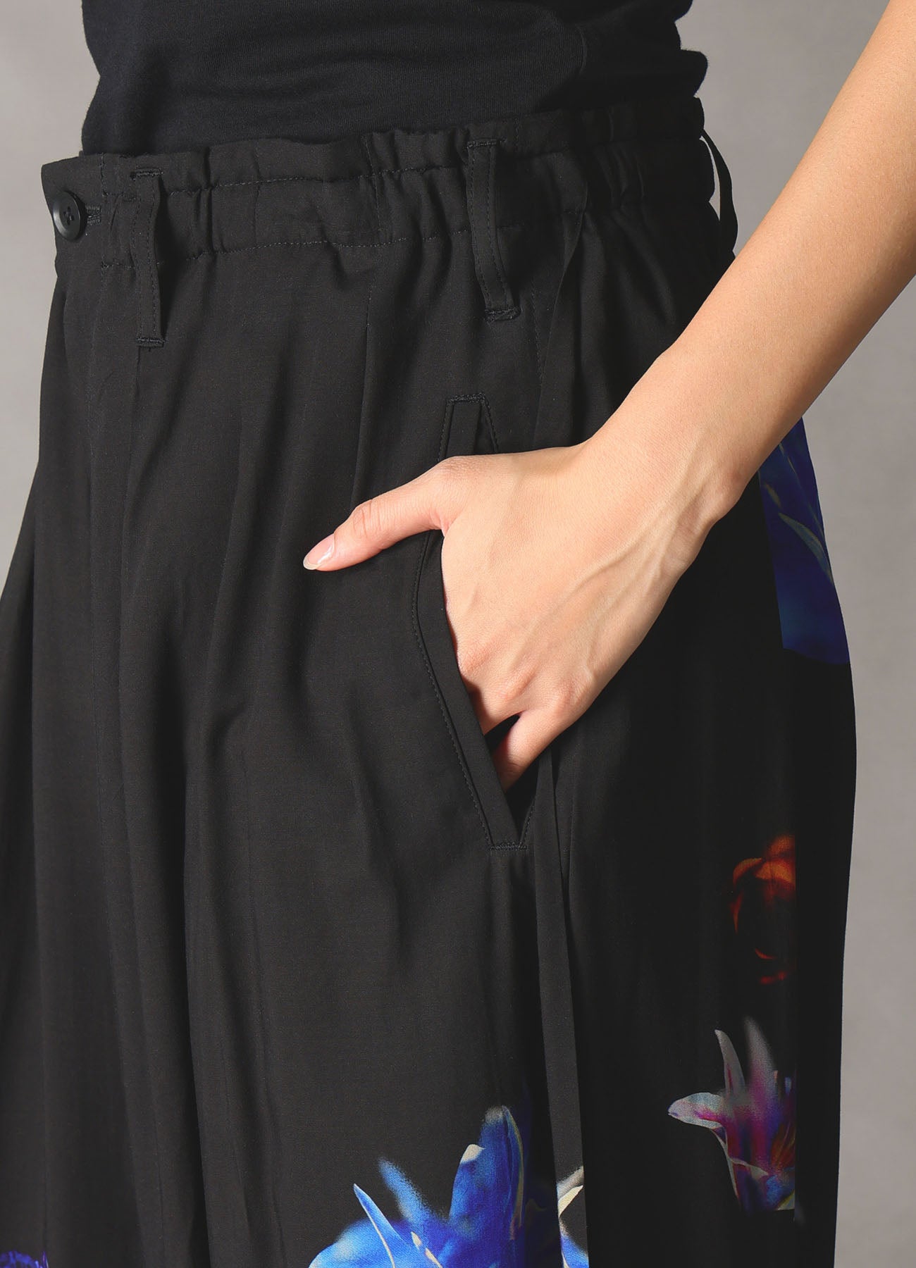 【1/16 10:00(JST) Release】LILY PATTERN BALLOON PANTS