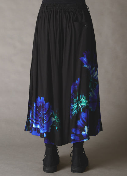 BLUE FLOWER PRINT CULOTTE PANTS