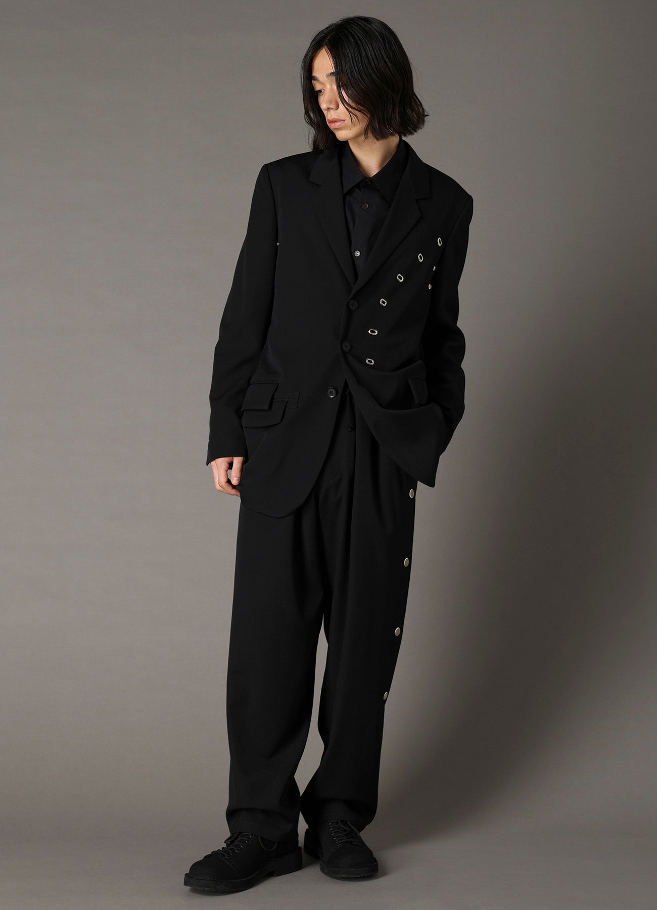 WOOL GABARDINE DRAWSTRING PANTS WITH EYELETS