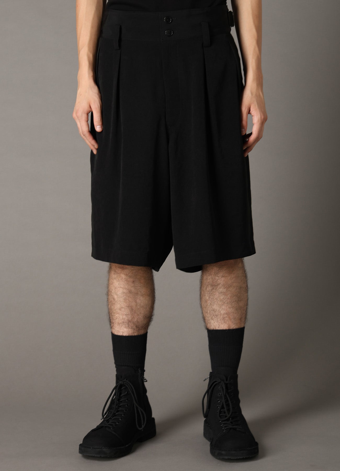 CREPE de CHINE PLEATED SHORTS