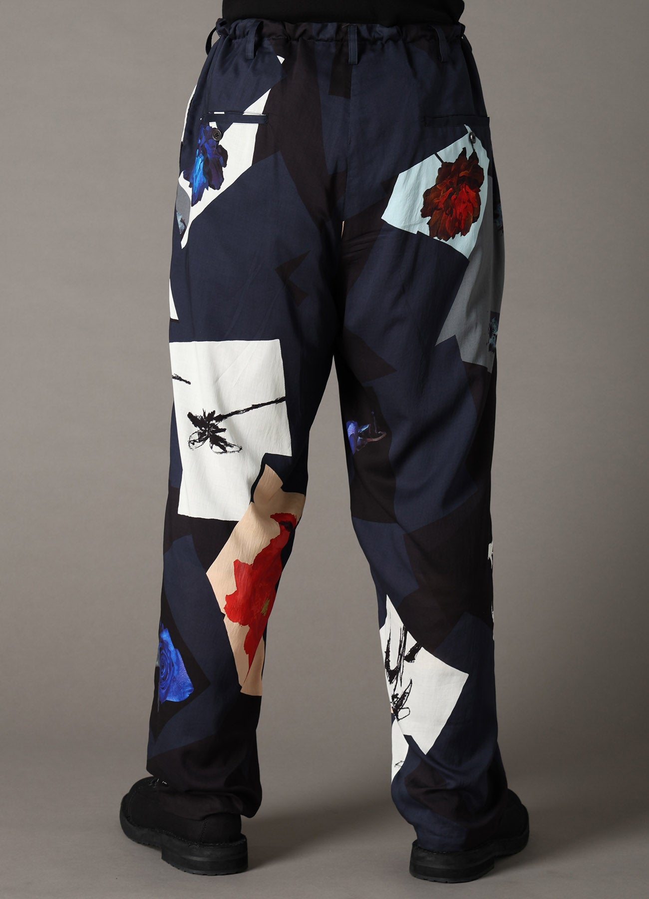 FLORAL PATCHWORK PRINT DRAWSTRING WAIST PANTS – THE SHOP YOHJI