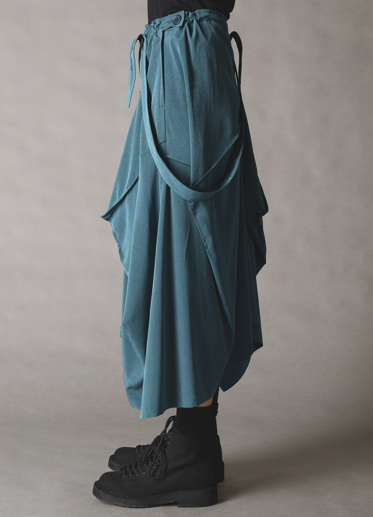 CREPE de CHINE SQUARE SKIRT