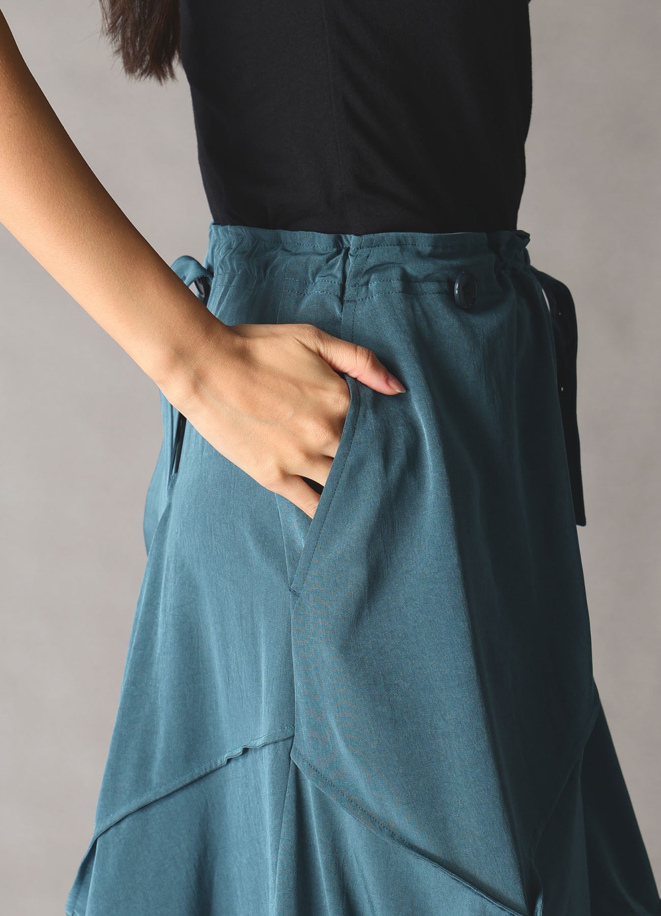 CREPE de CHINE SQUARE SKIRT