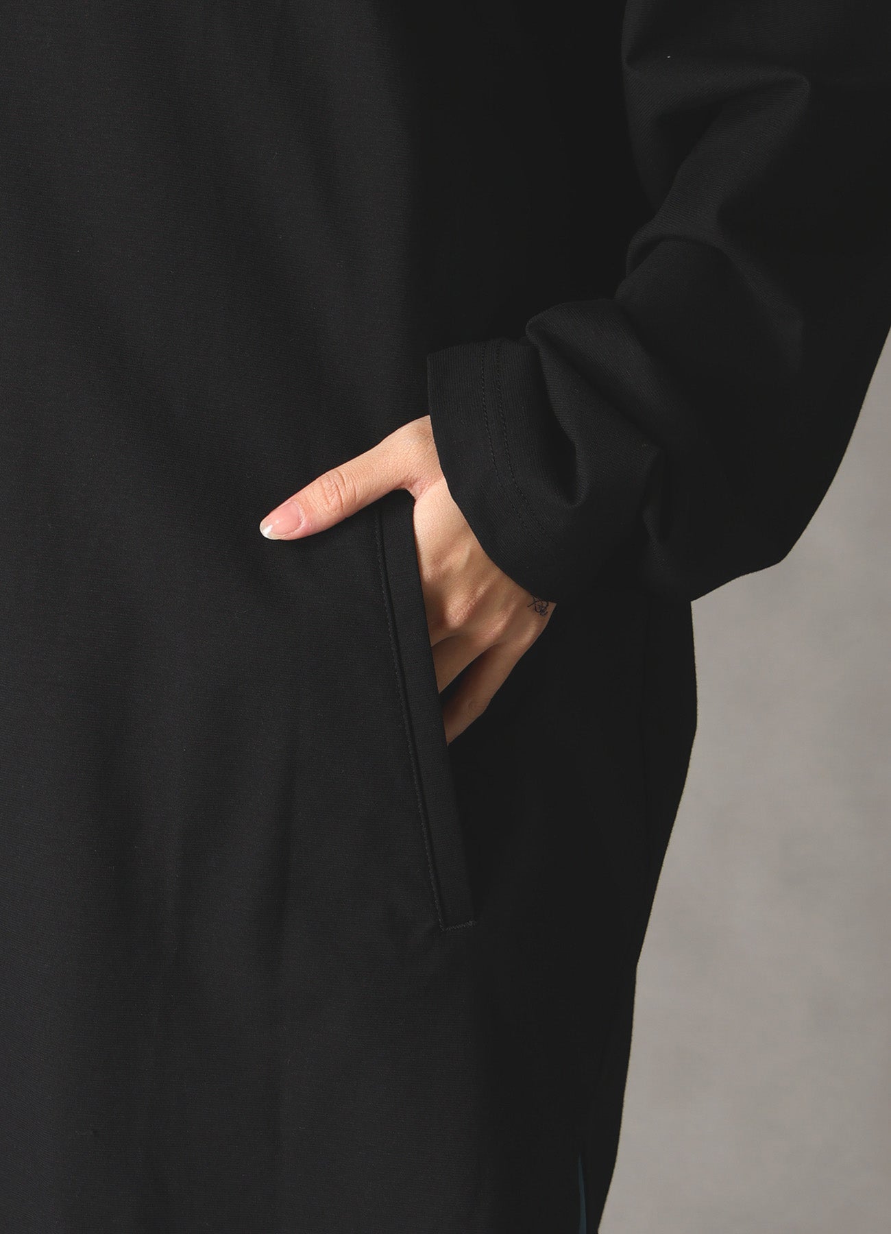 30 HARD TWIST STRETCH JERSEY LONG CARDIGAN