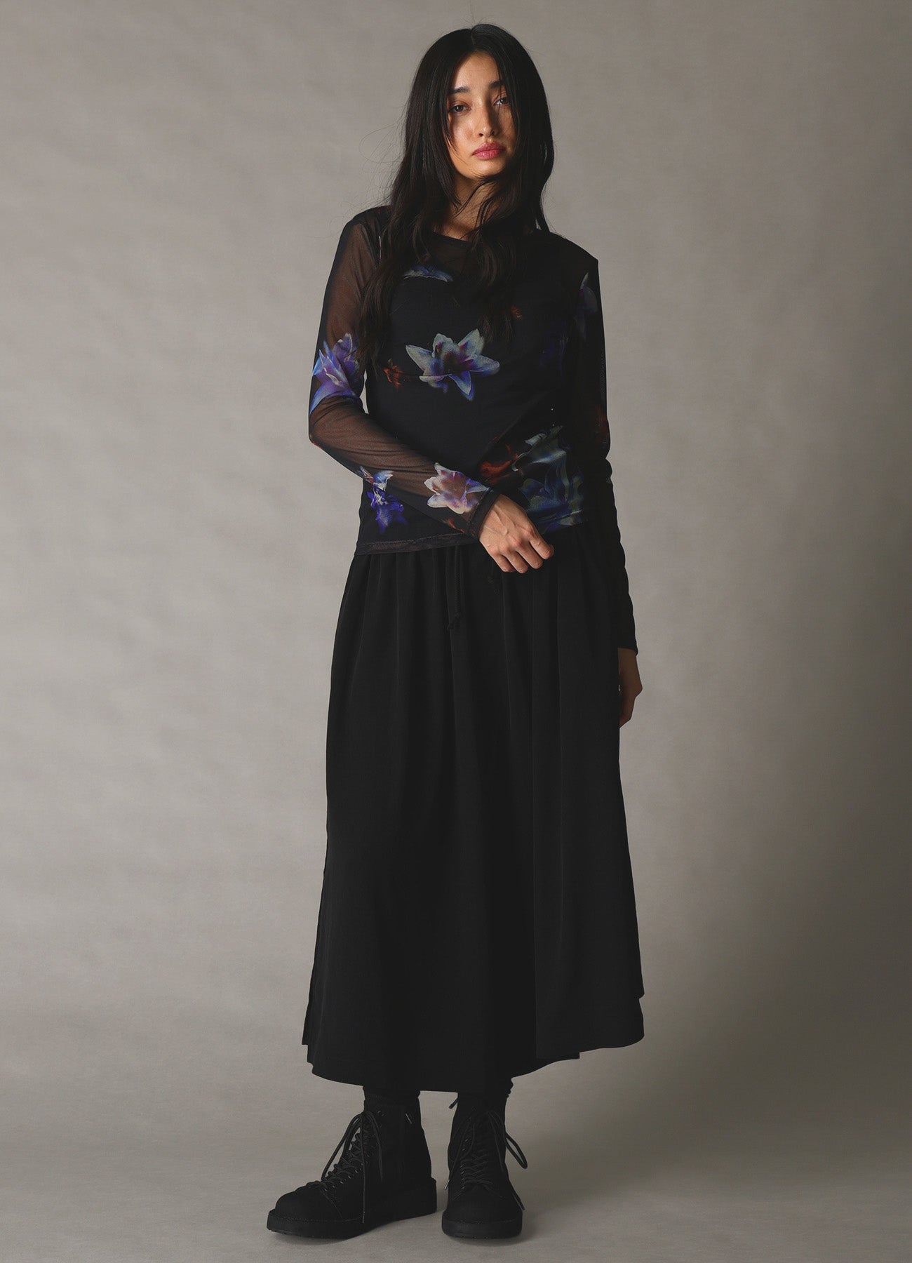 【1/16 10:00(JST) Release】LILY PATTERN SOFT TULLE LONG SLEEVE T