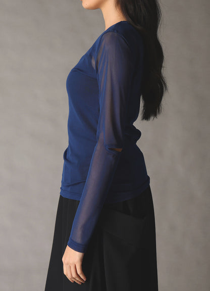 SOFT TULLE ELBOW CUT-OUT TOP
