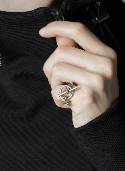 BRASS TOGGLE RING