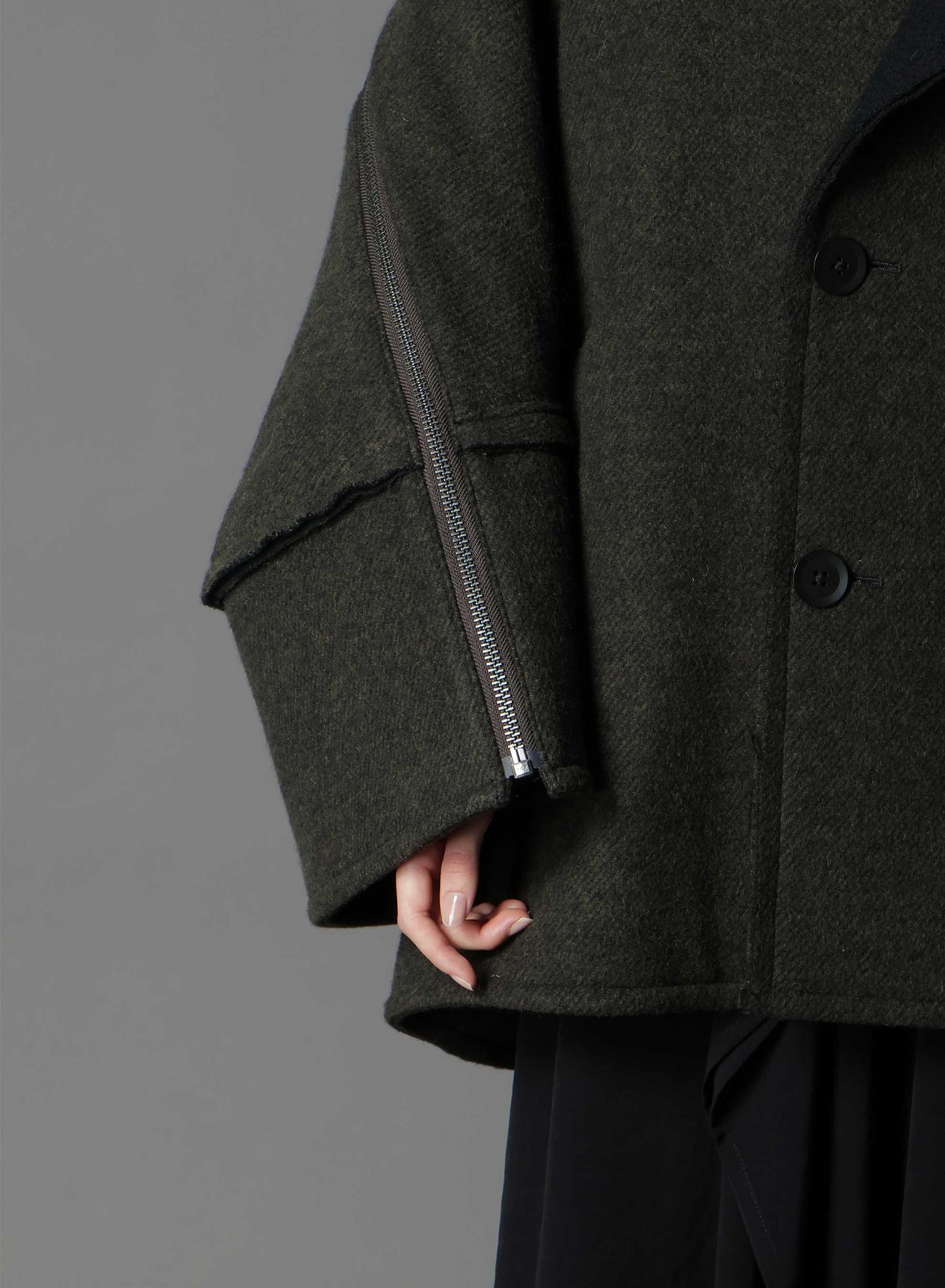 DOUBLE WEAVE MELTON SHORT LENGTH BIG SLEEVE DOUBLE COAT