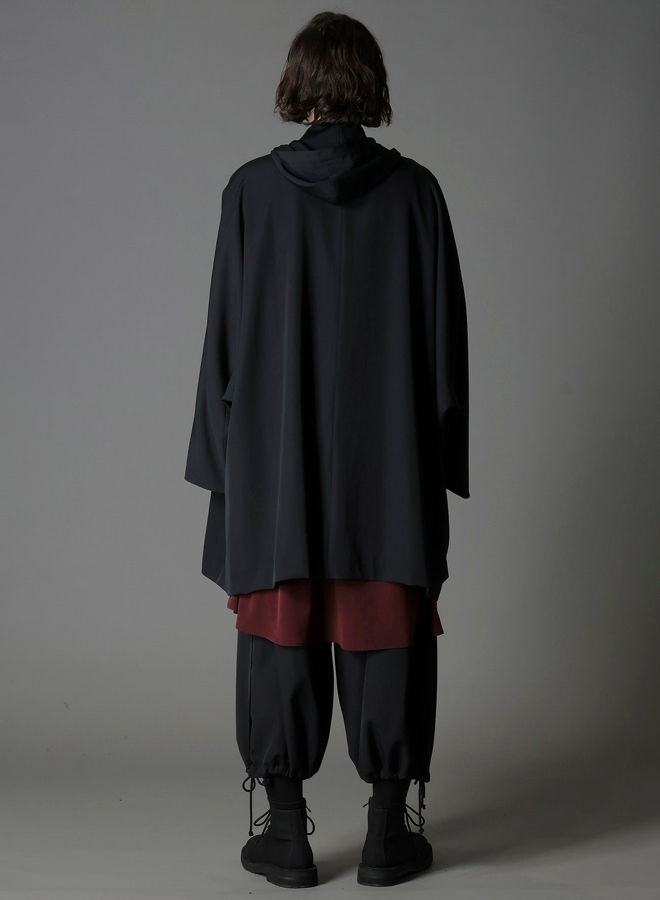 W/GABARDINE FRONT OPEN PONCHO COAT