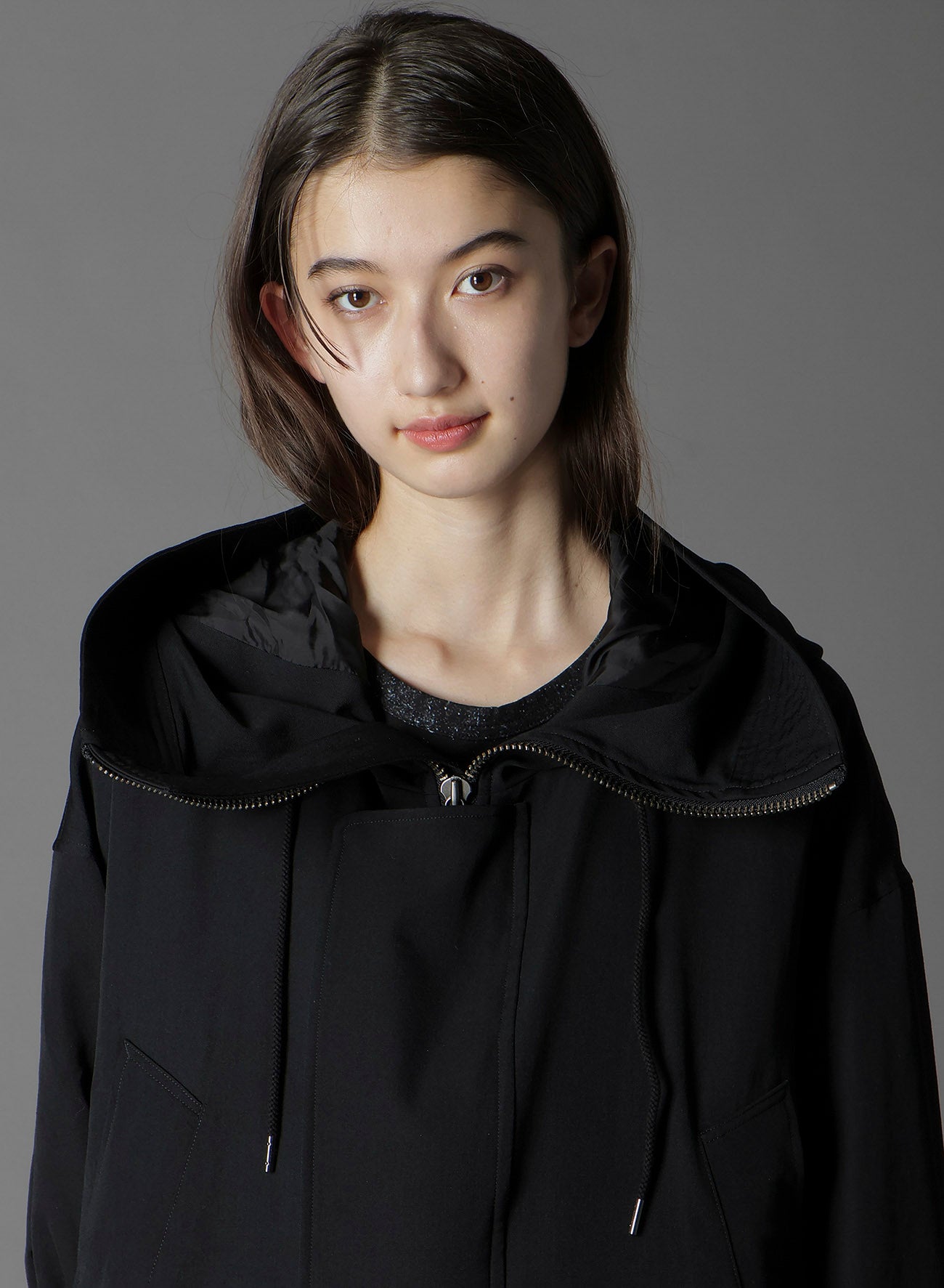 W/GABARDINE HIGH NECK HOODED MODS COAT