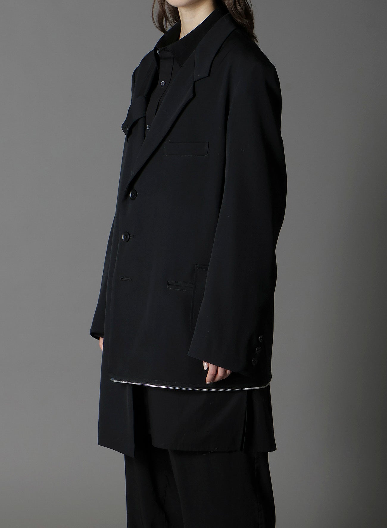 W/GABARDINE DOUBLE GAUZE PLEATED JACKET W/ TAB