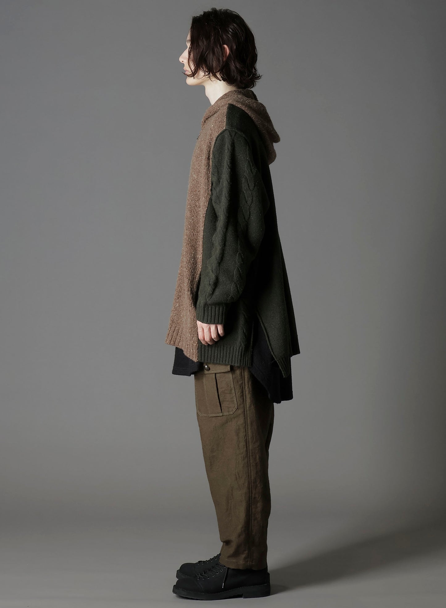 FINE MERINO WOOL CABLE SWITCH UNBALANCE HOODIE