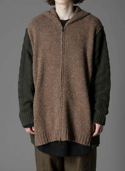 FINE MERINO WOOL CABLE SWITCH UNBALANCE HOODIE
