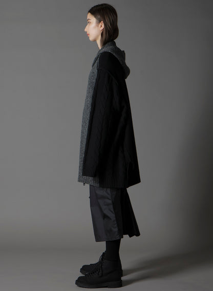 FINE MERINO WOOL CABLE SWITCH UNBALANCE HOODIE