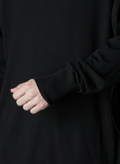 MERINO WOOL LEFT ZIPPER RAGLAN SLEEVE TURTLENECK