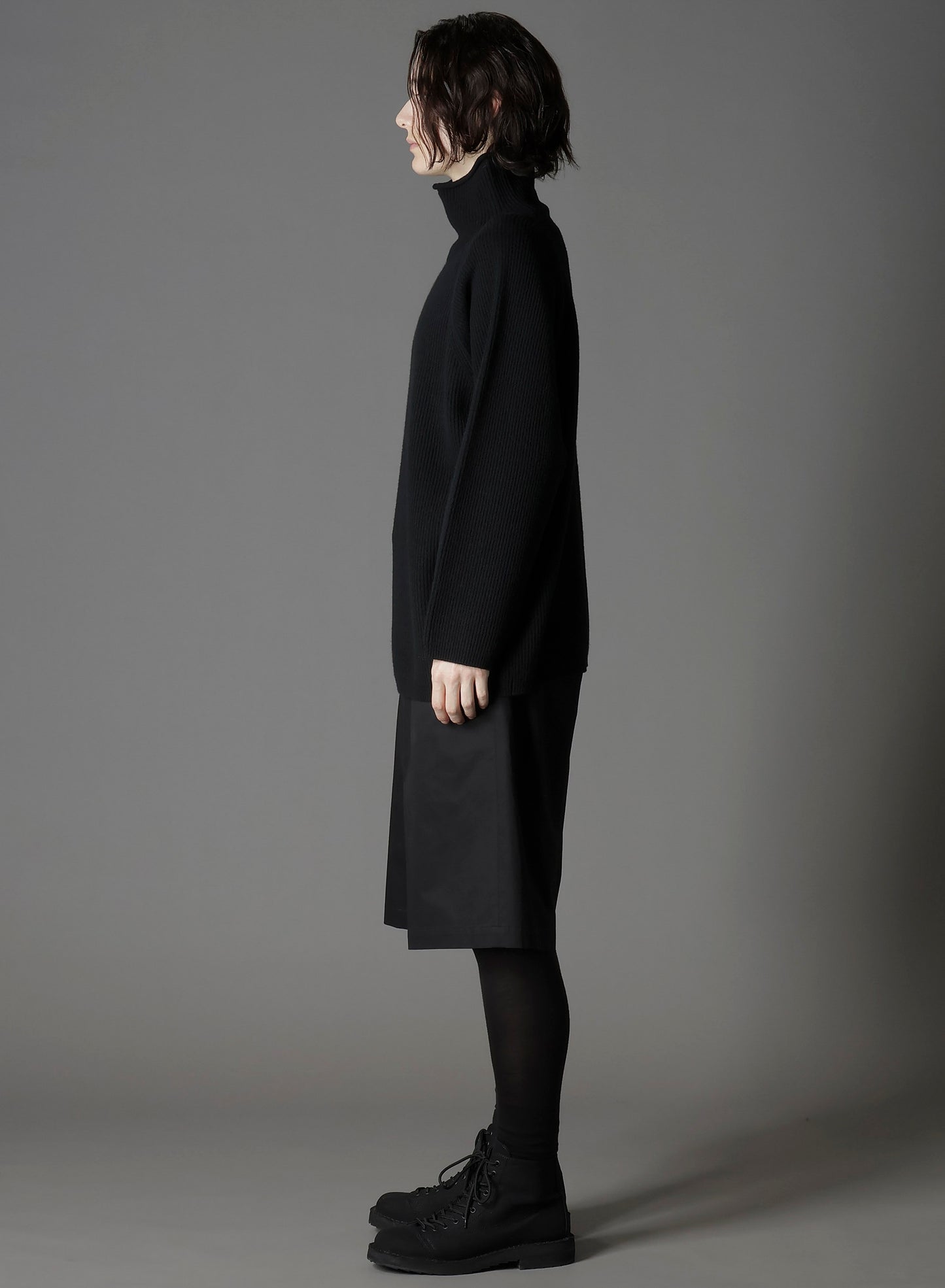 FINE MERINO WOOL RAGLAN TURTLE NECK