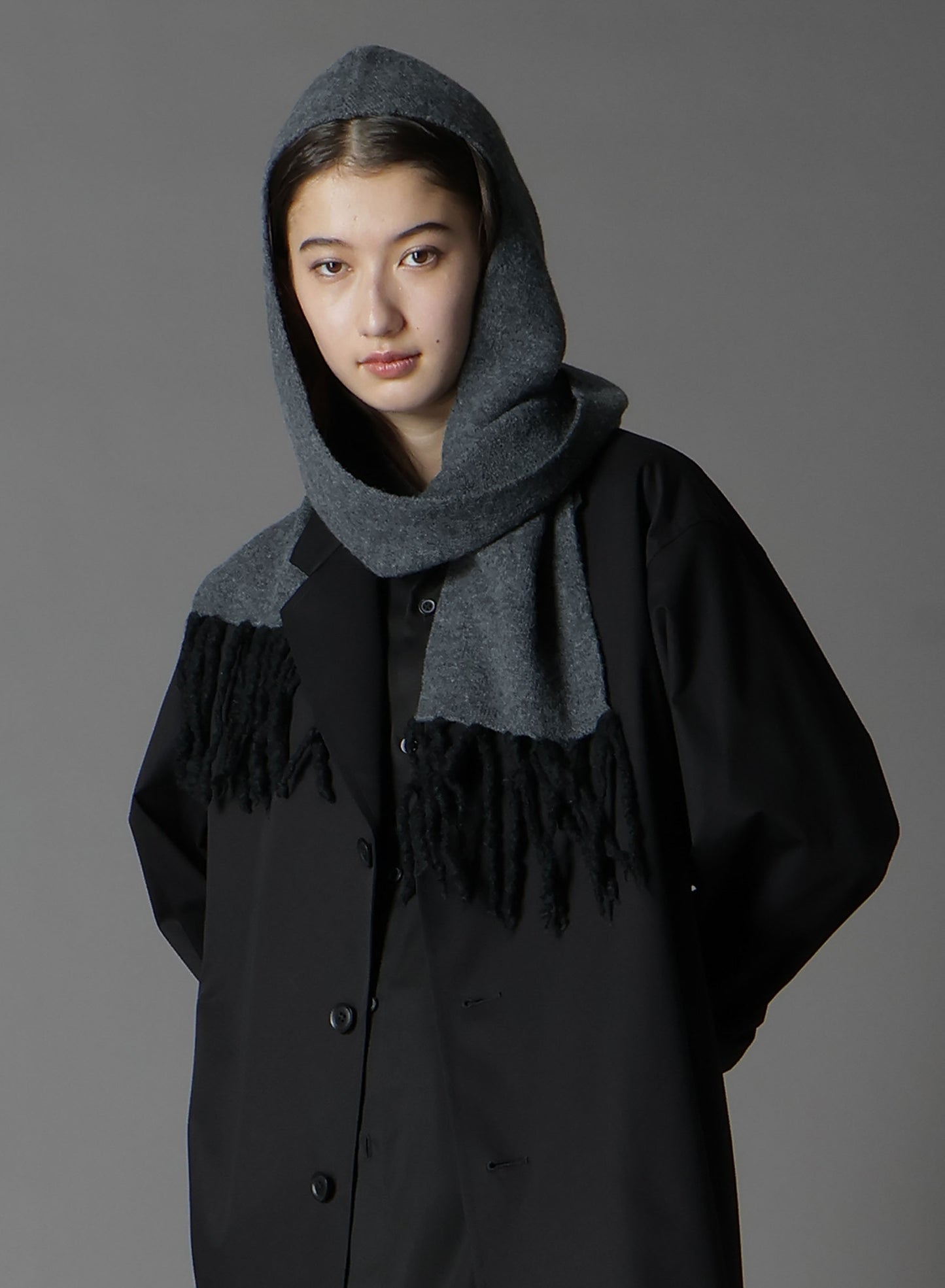 BoilMerinoWool FRINGE HOODED MUFFLER