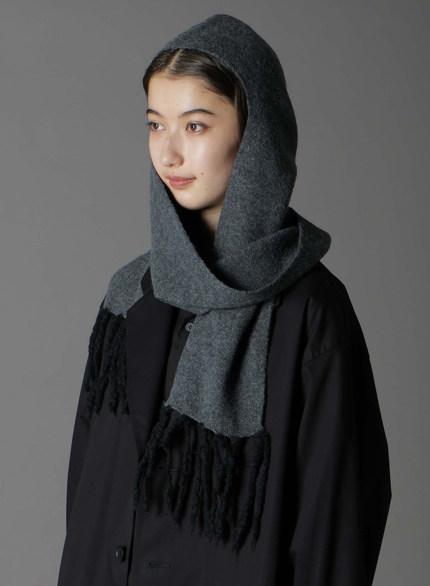 BoilMerinoWool FRINGE HOODED MUFFLER