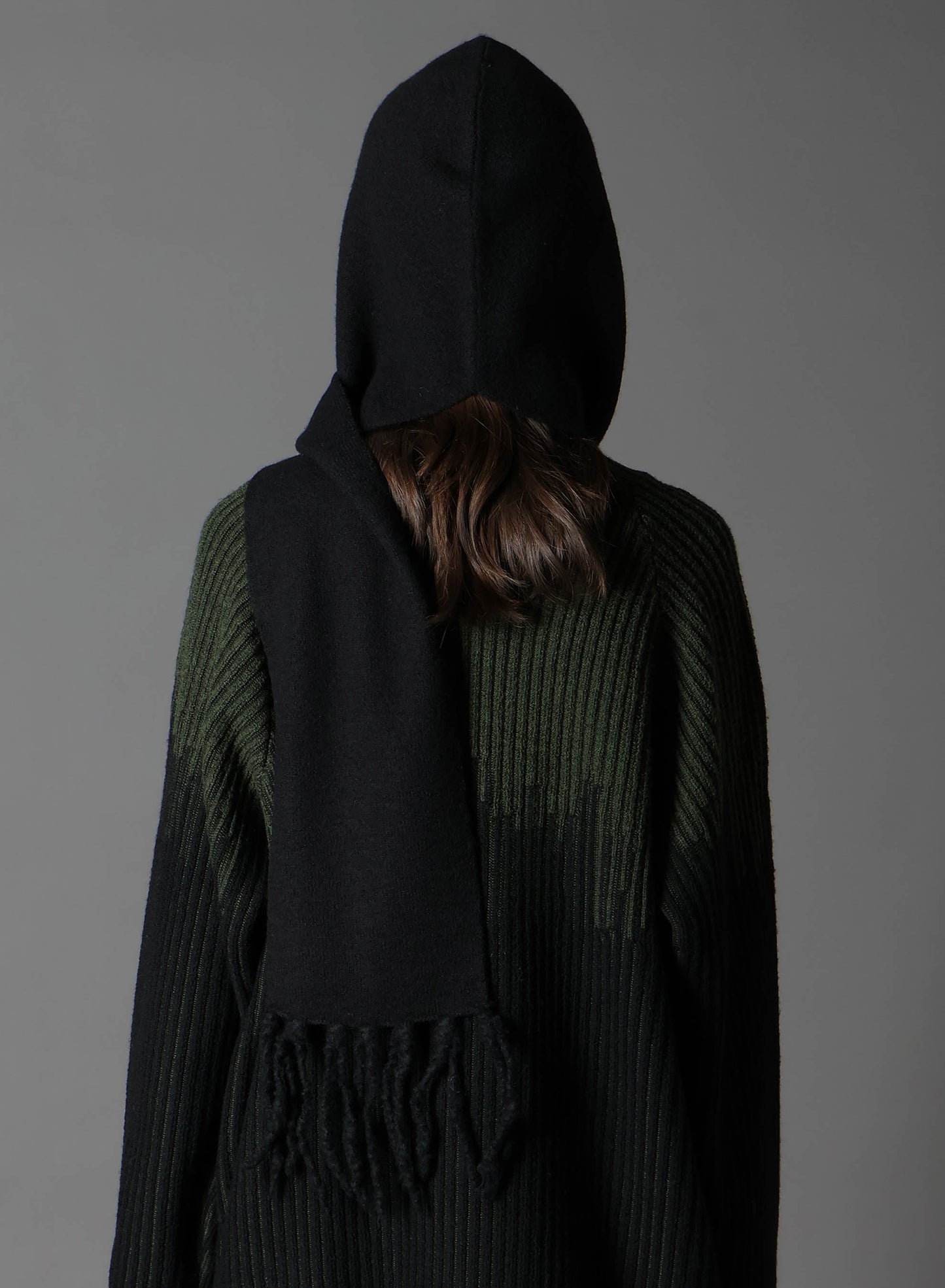 BoilMerinoWool FRINGE HOODED MUFFLER